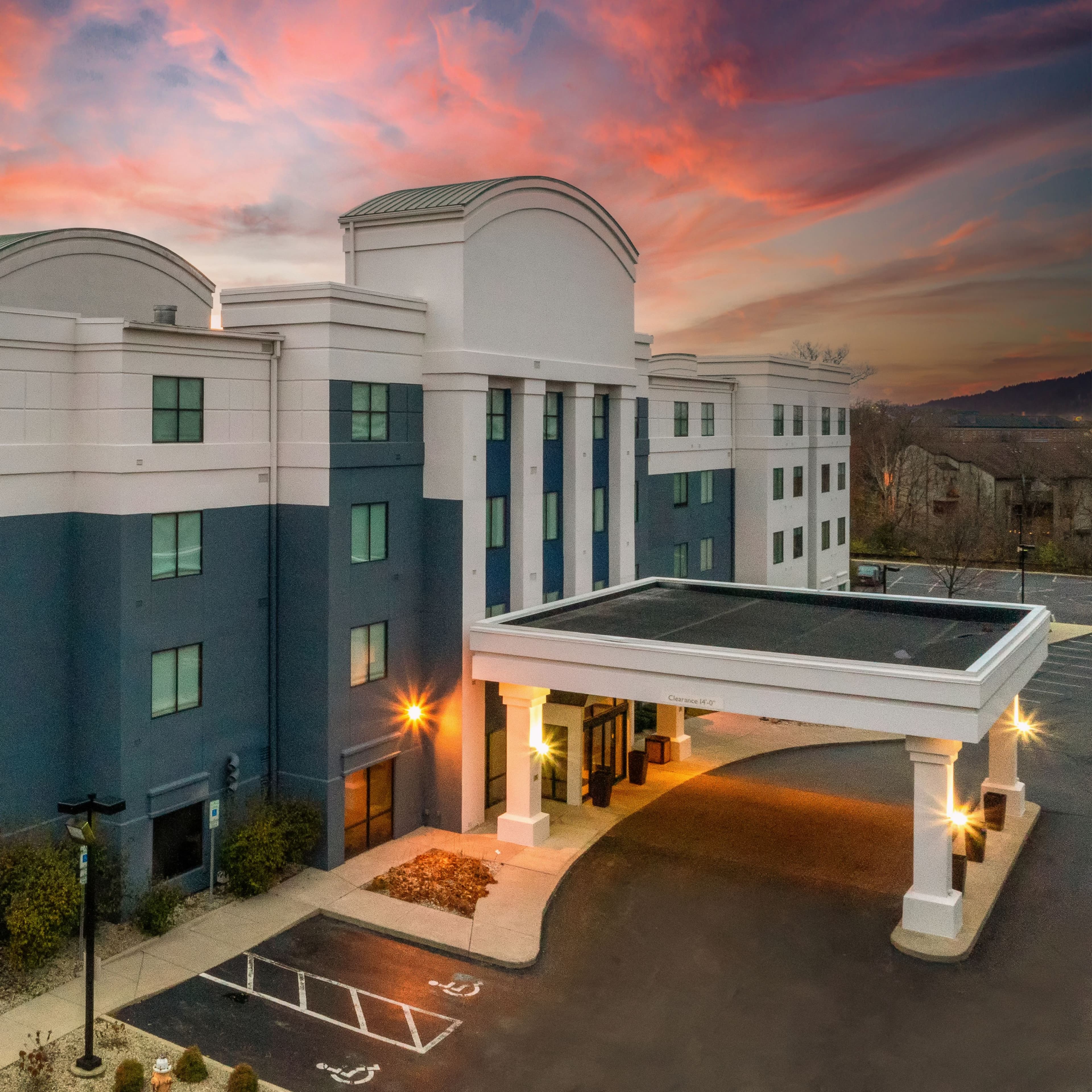 SpringHill Suites Dayton South/Miamisburg - Image 1