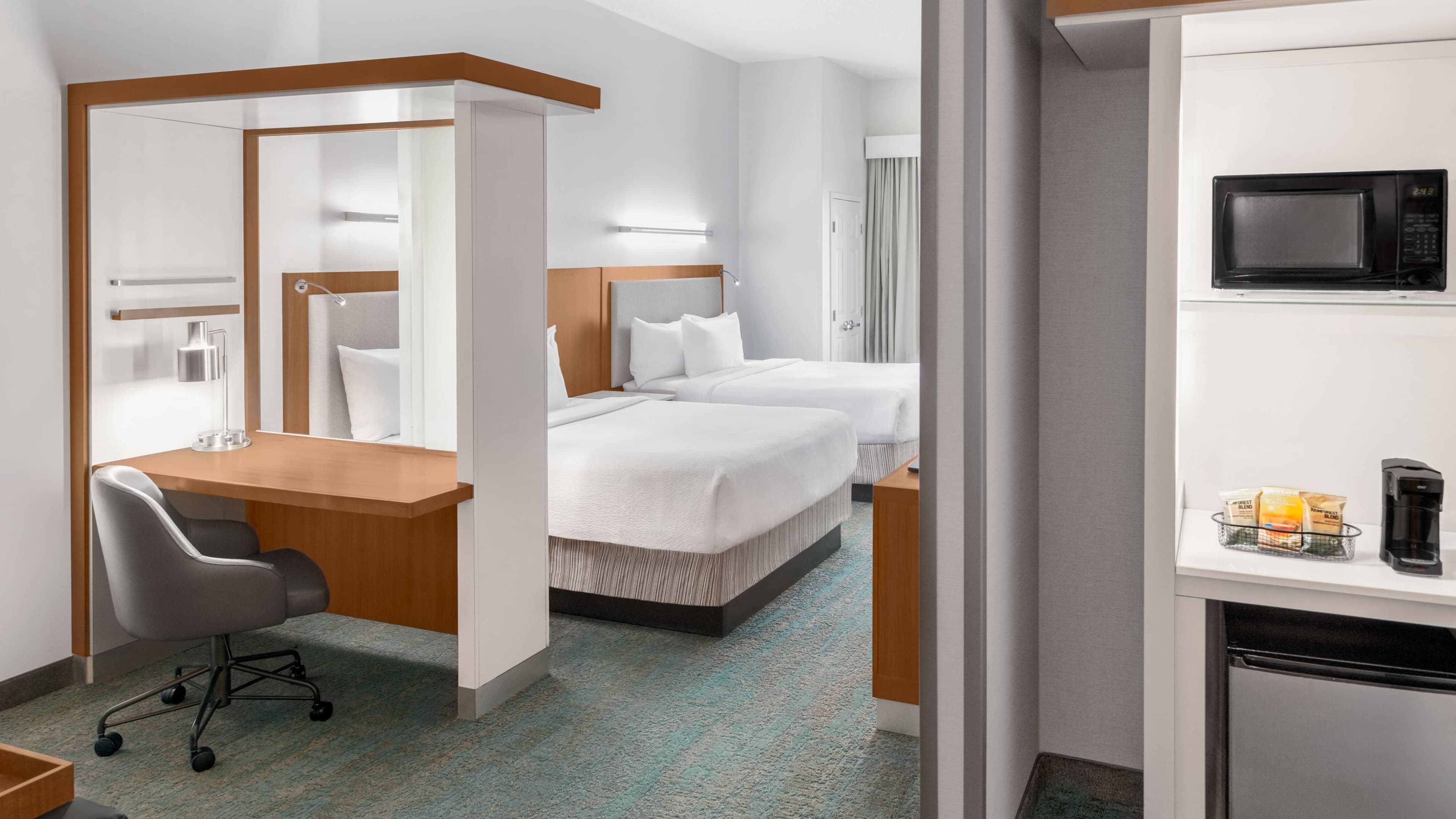 SpringHill Suites Detroit Auburn Hills — 16
