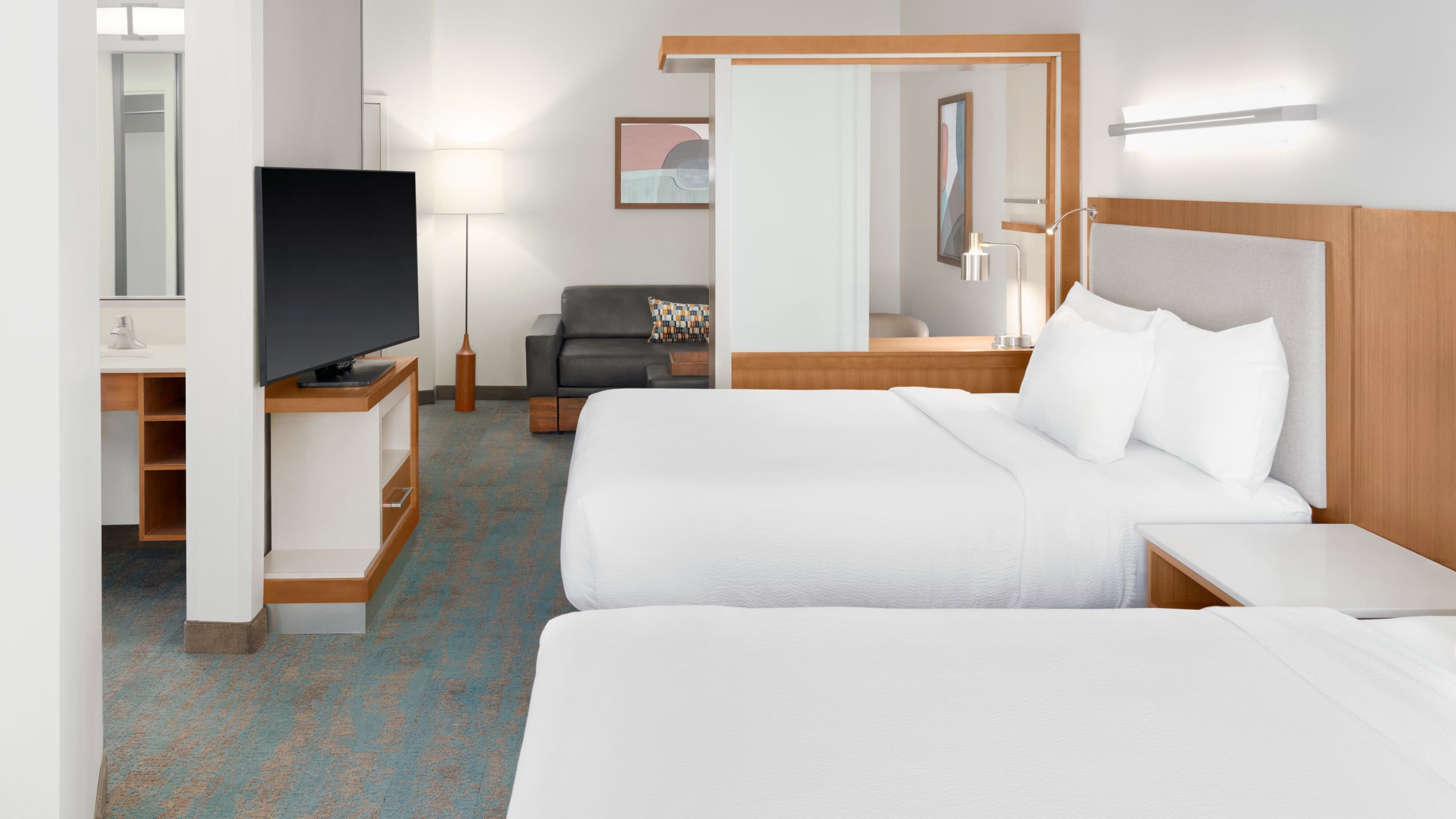 SpringHill Suites Detroit Auburn Hills — 15