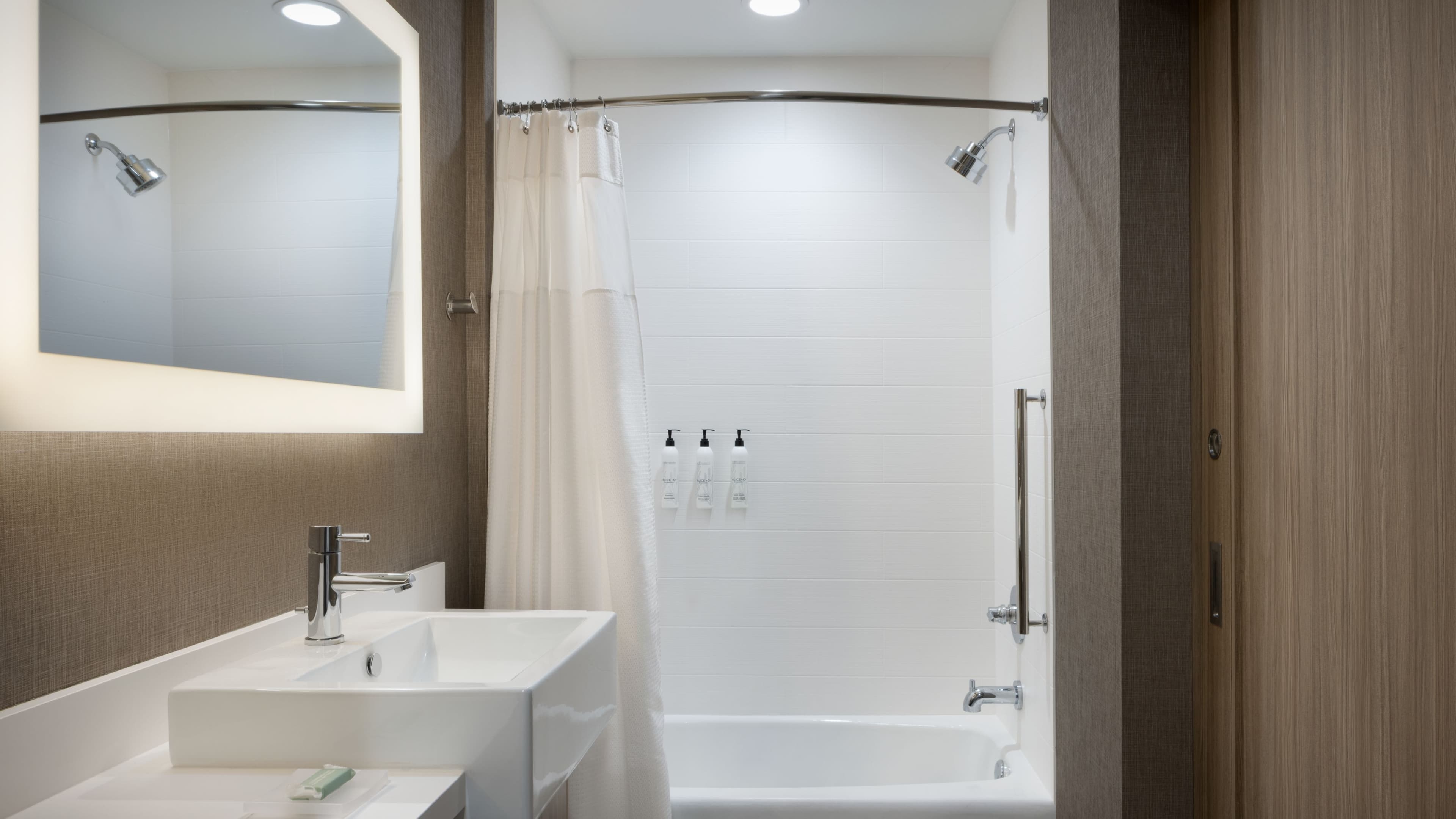SpringHill Suites Newburgh Evansville — 13