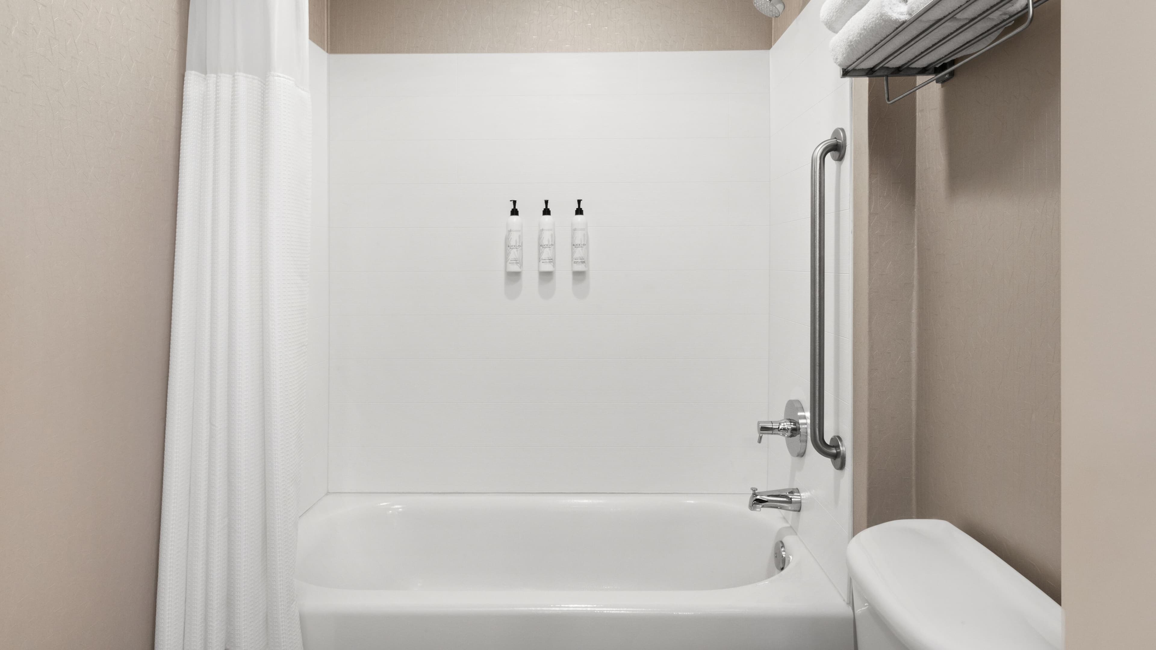 Suite - Image 7
