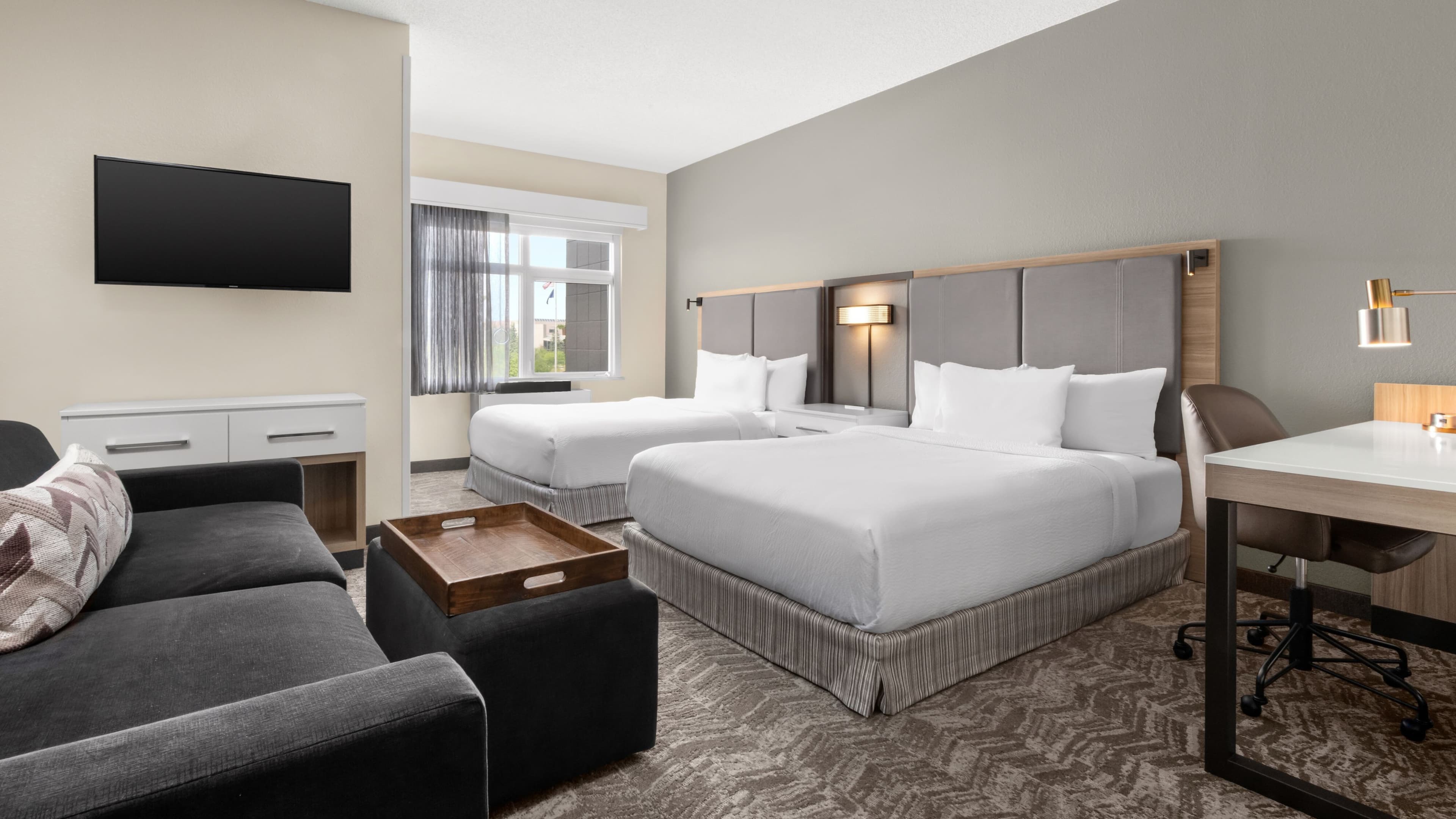 SpringHill Suites Fairbanks - Image 2