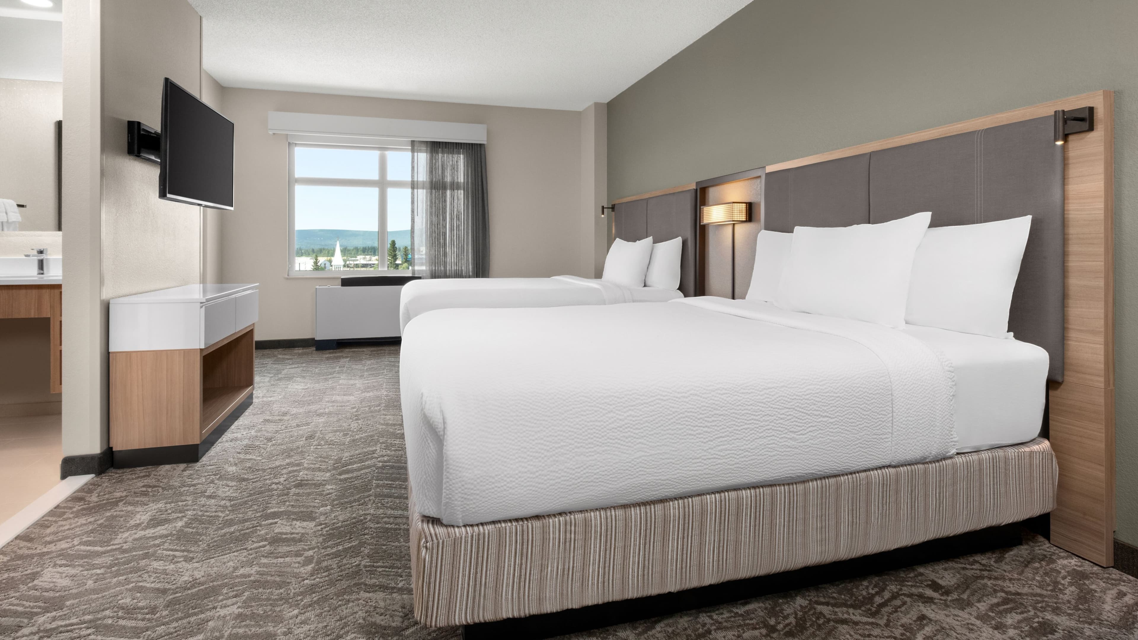 SpringHill Suites Fairbanks - Image 3