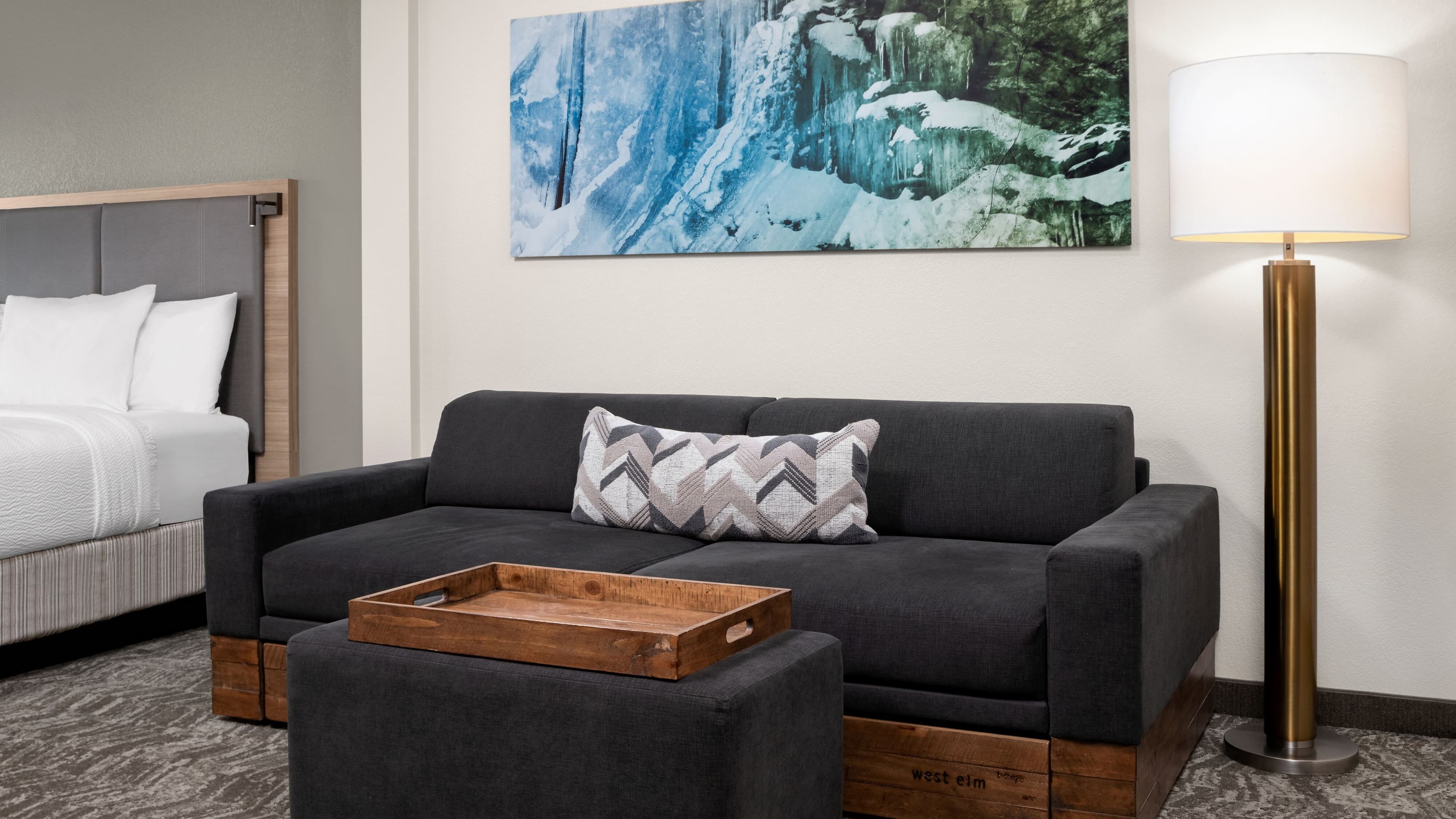 SpringHill Suites Fairbanks - Image 5