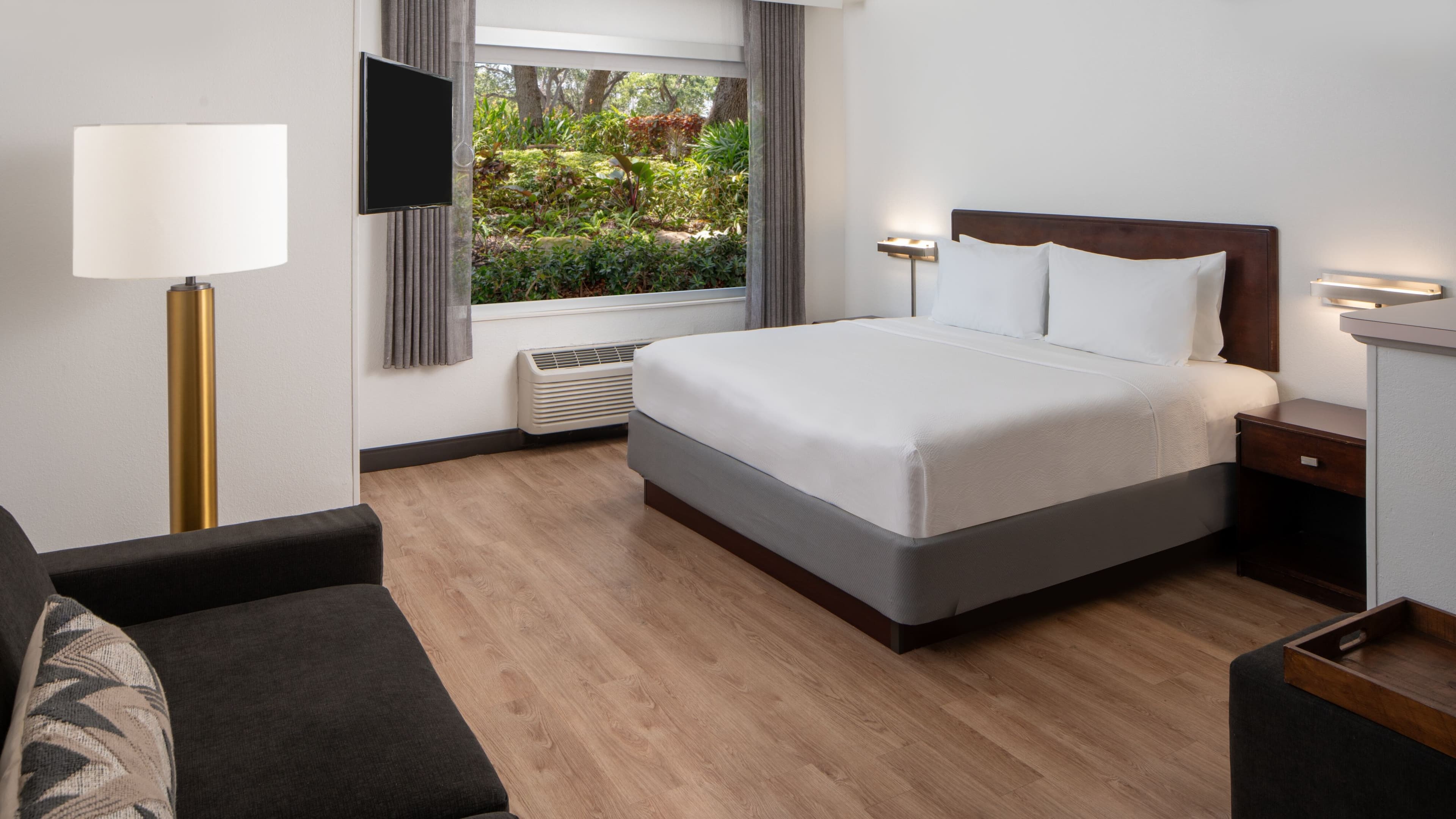 SpringHill Suites Fort Lauderdale Airport & Cruise Port - Image 4