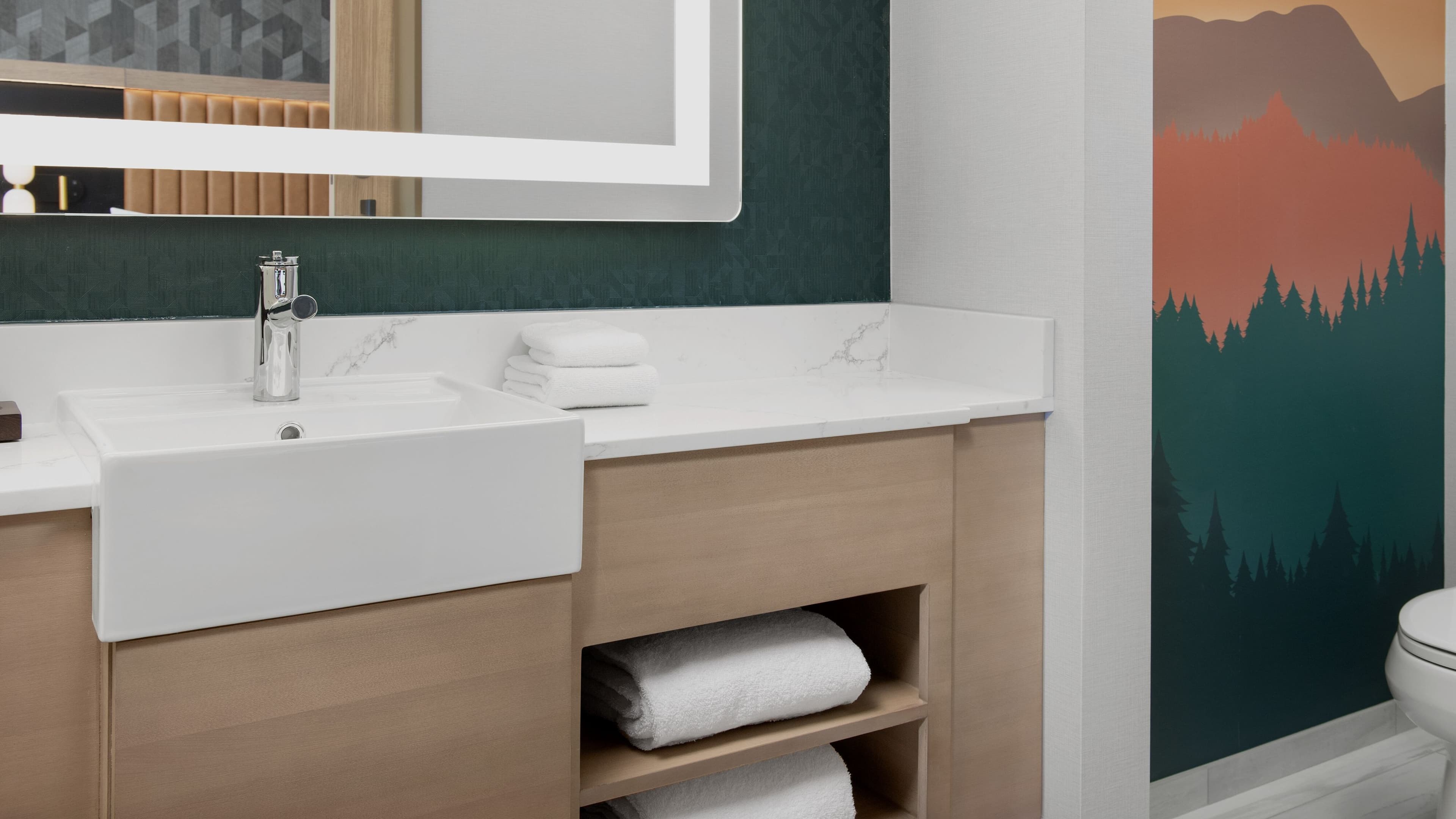 King Suite - Image 5