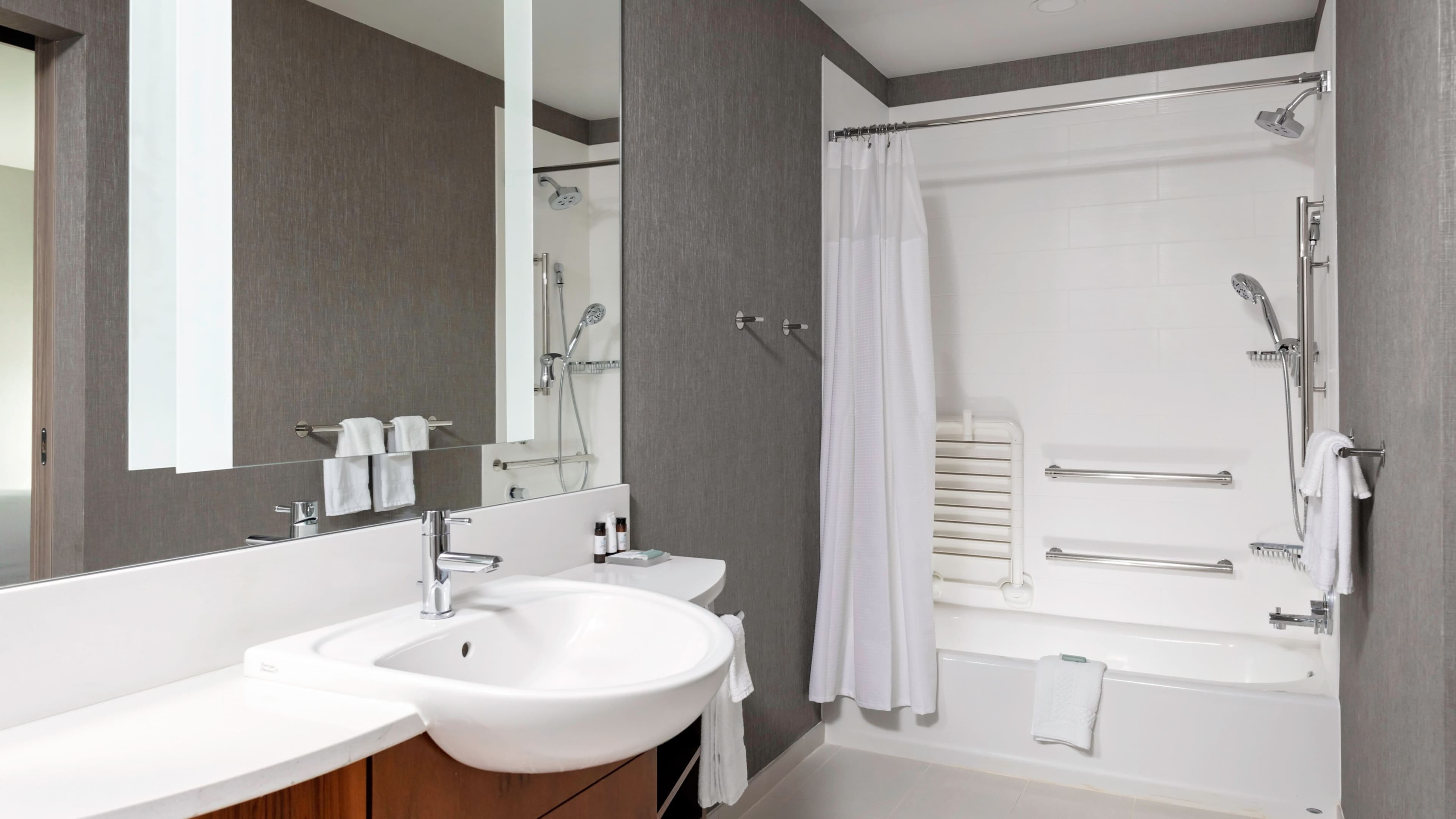 SpringHill Suites Beaufort — 11