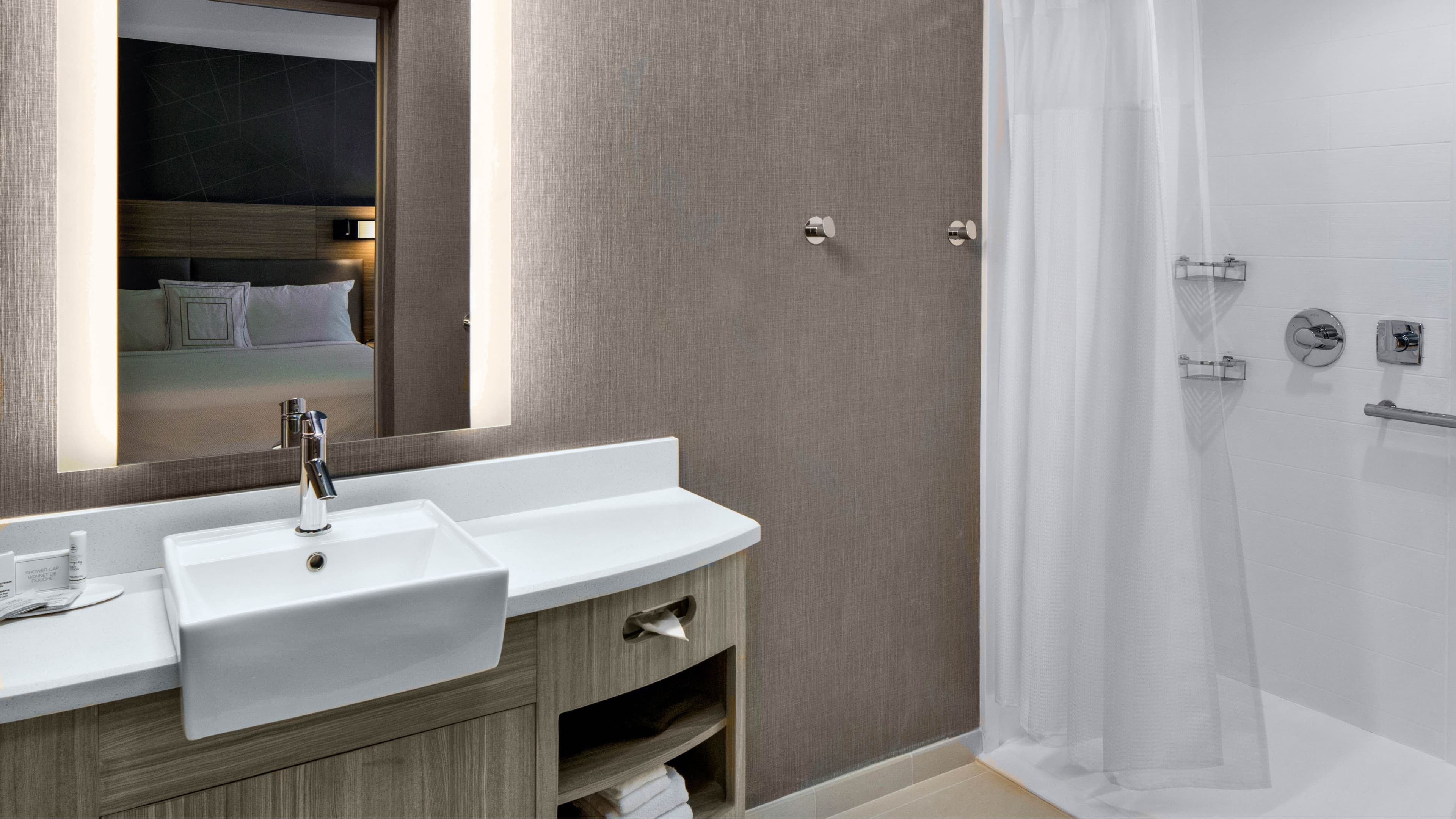 SpringHill Suites Hilton Head Island - Image 4