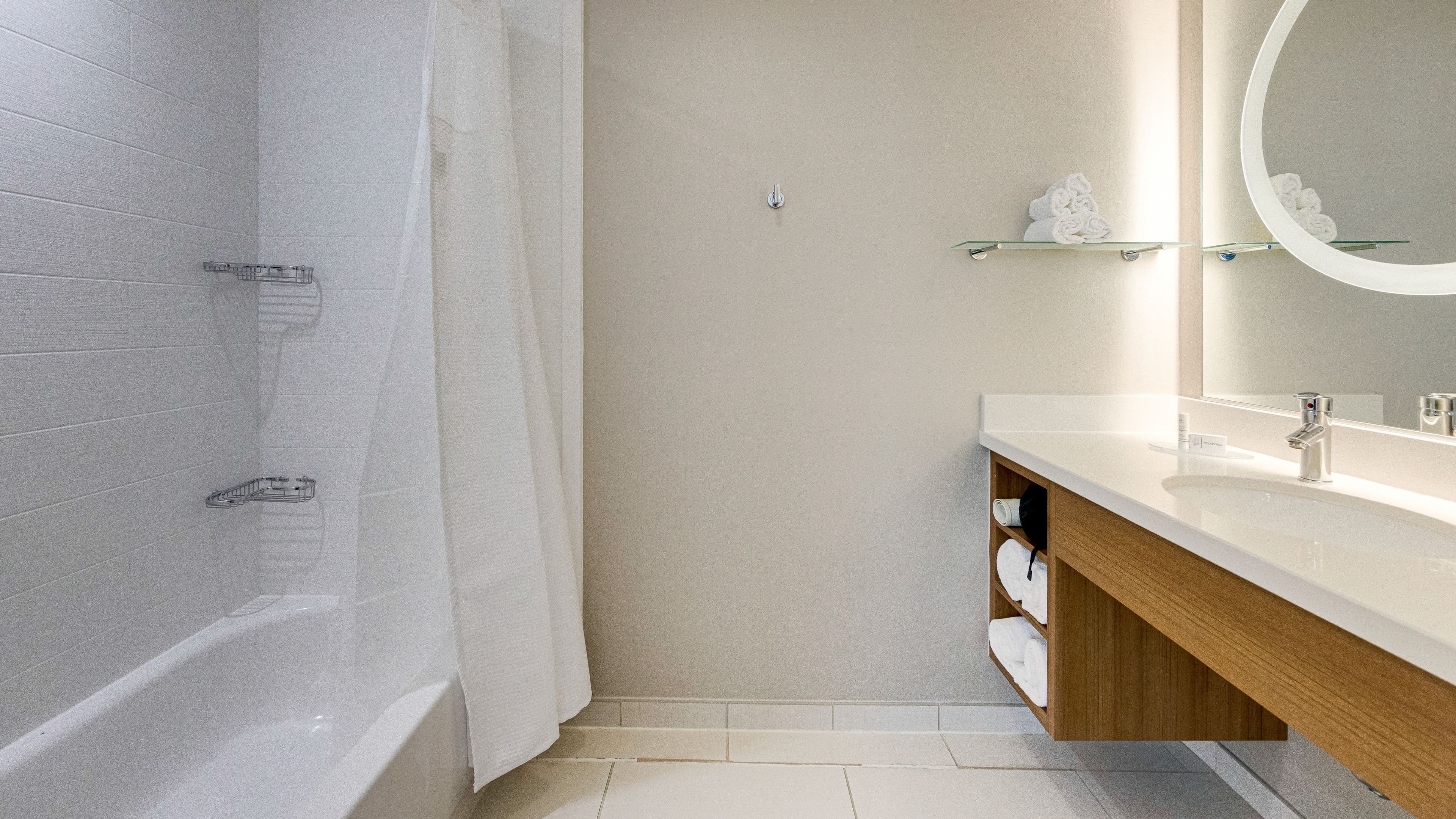 Suite - Image 4