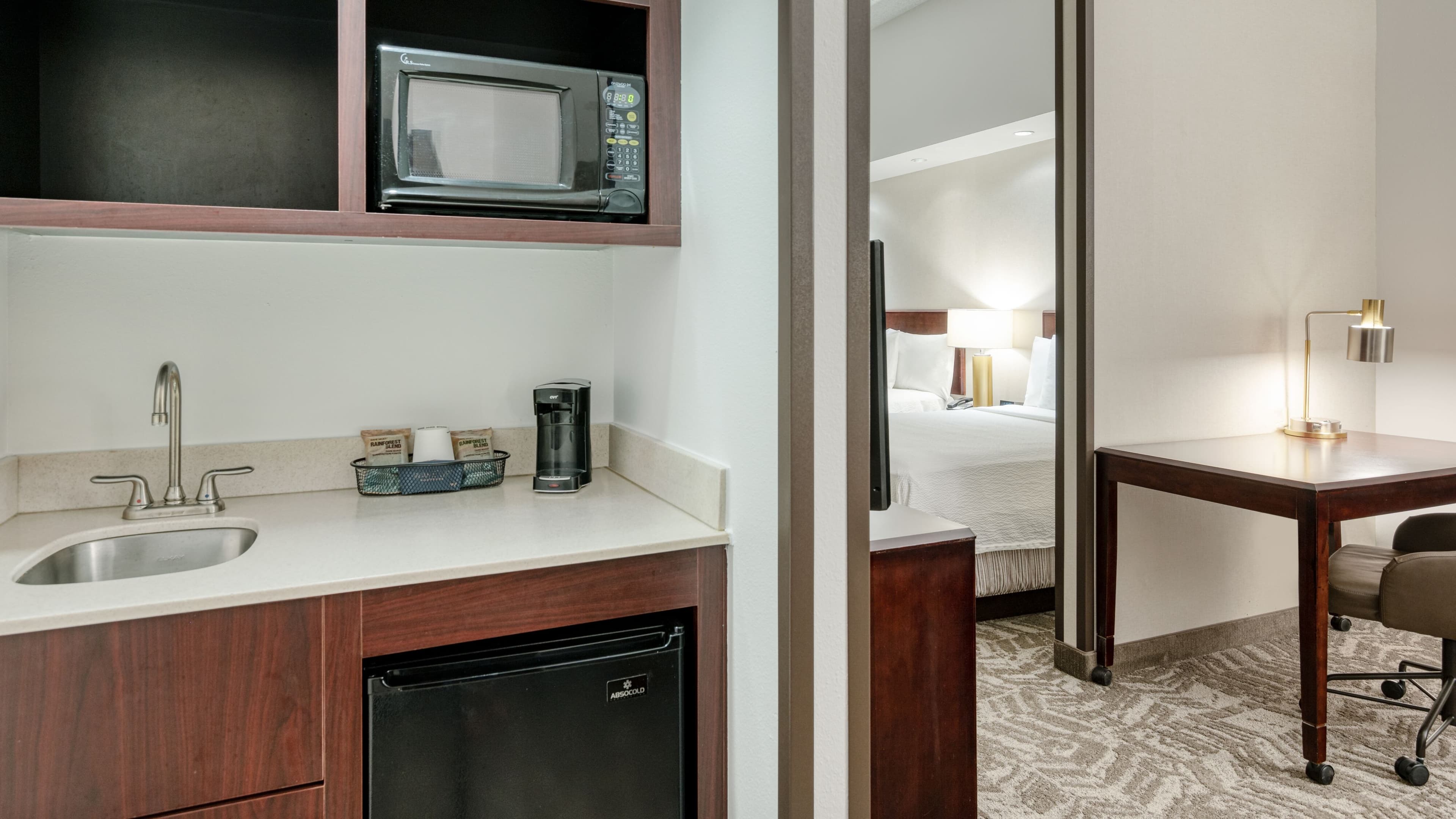 Suite - Image 6
