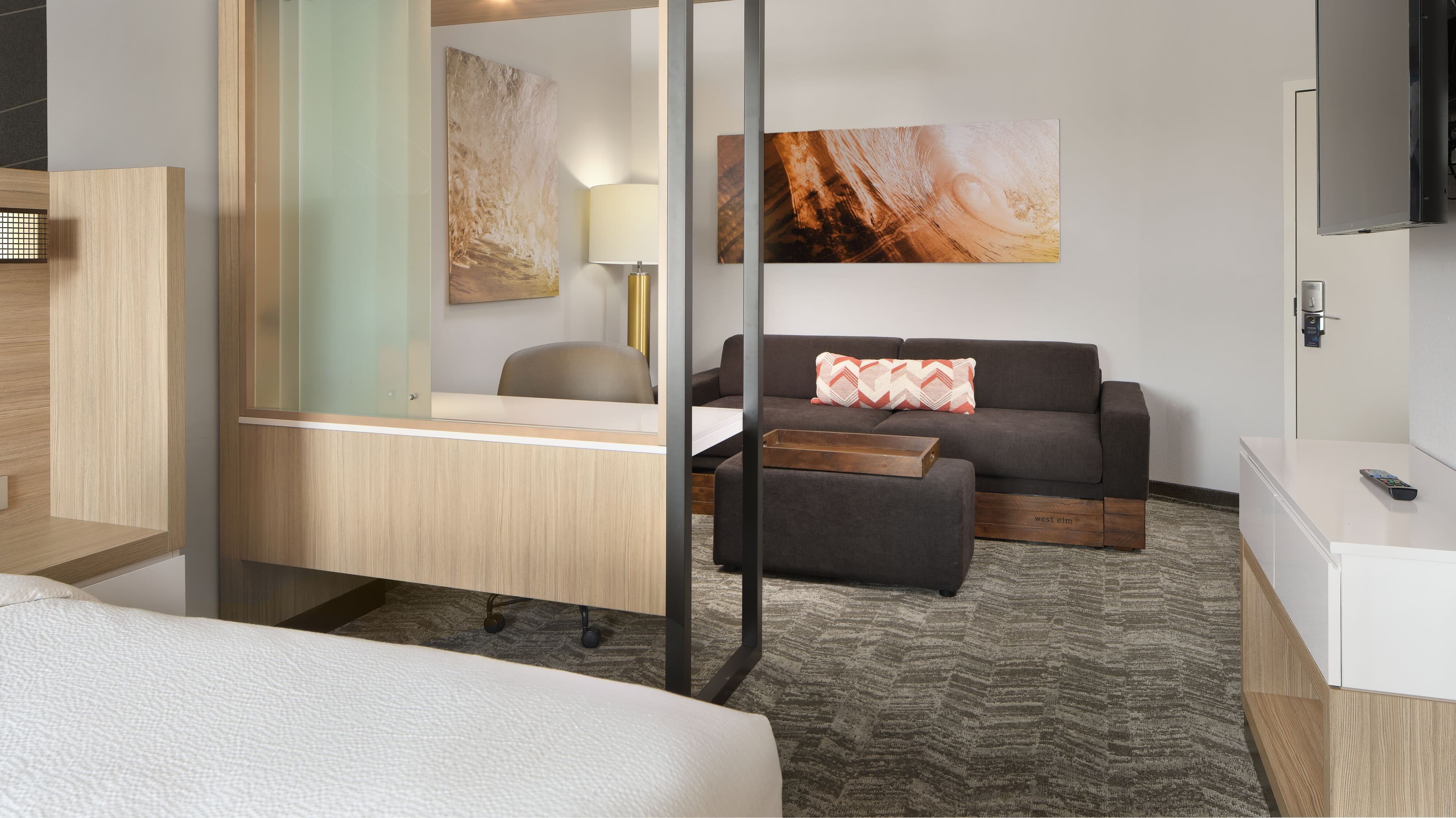 Suite - Image 3