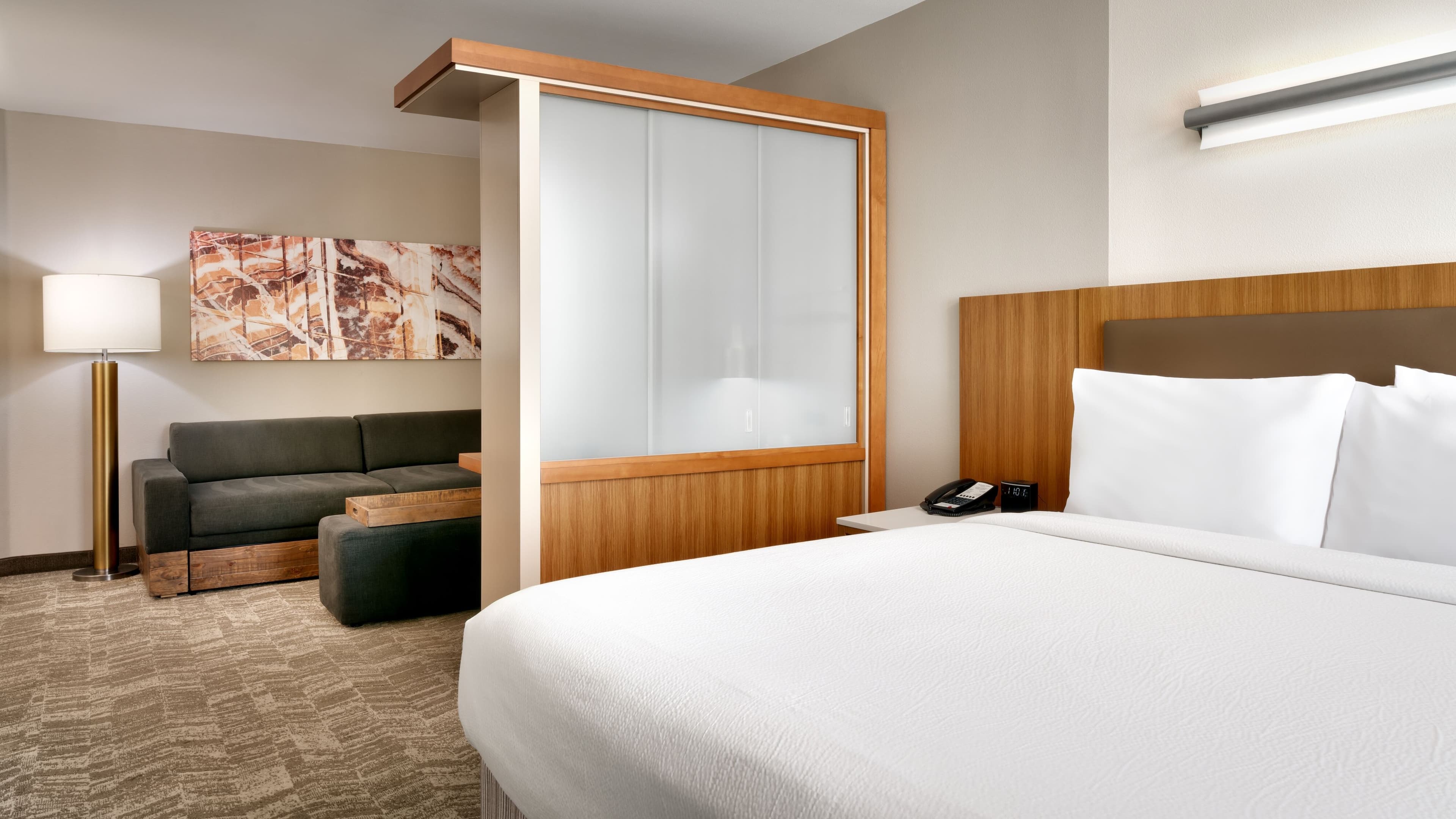 SpringHill Suites Las Vegas Convention Center - Image 4