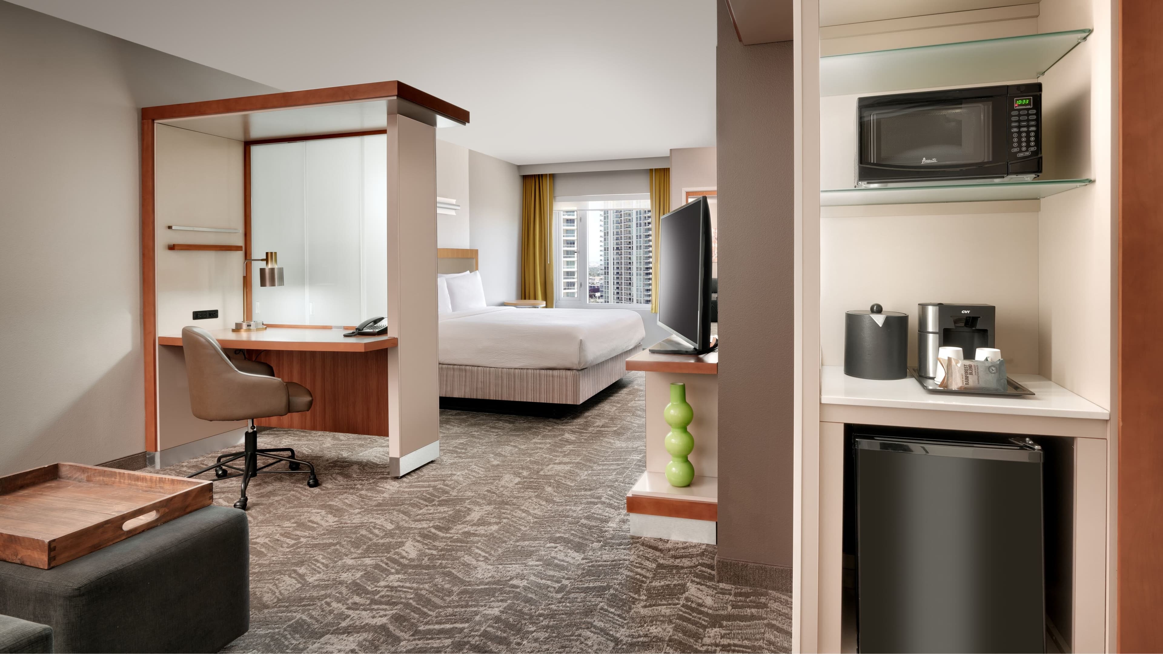 SpringHill Suites Las Vegas Convention Center - Image 2