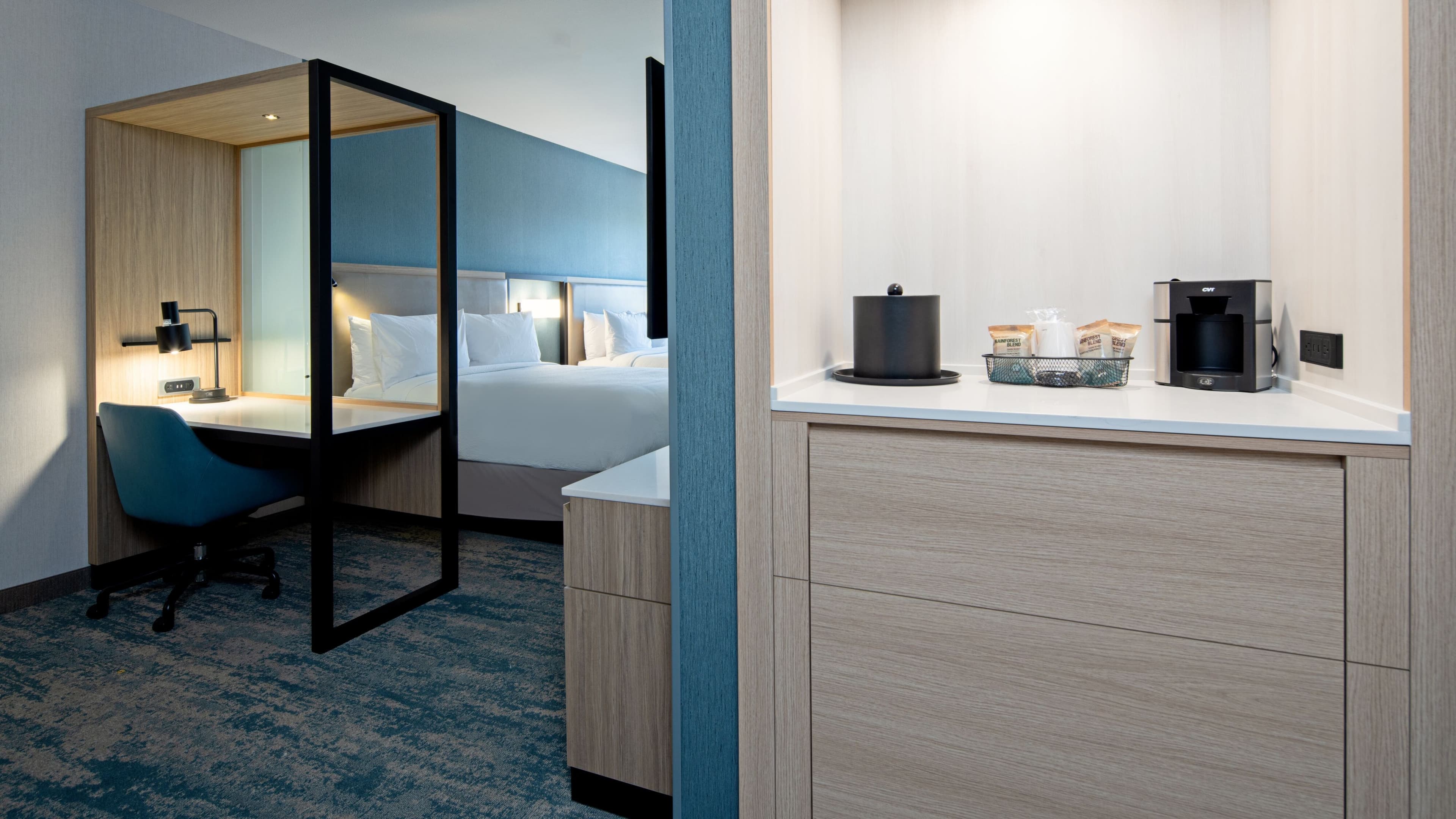 Holiday Inn Express Simi Valley — 15