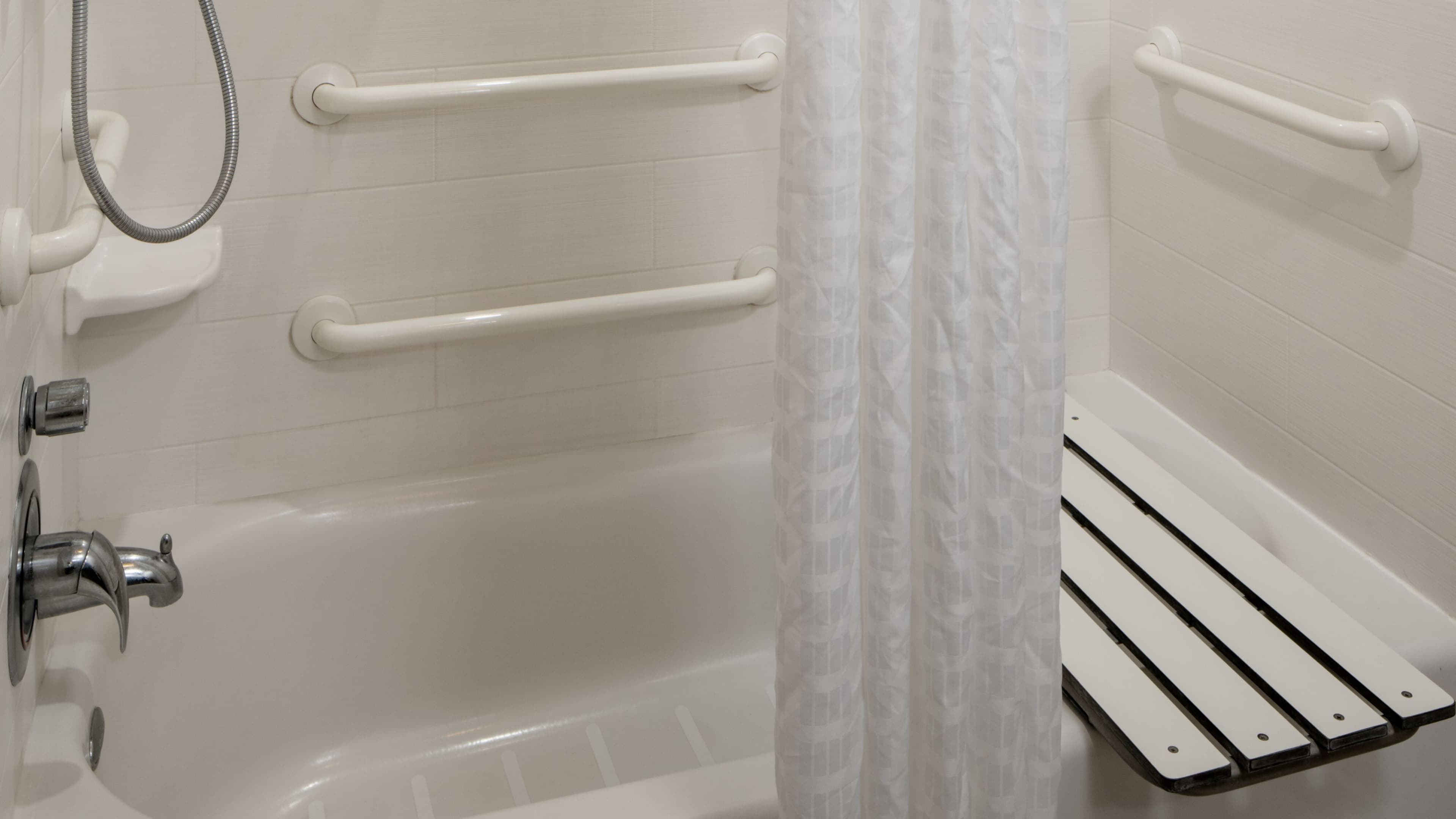 Suite - Image 4