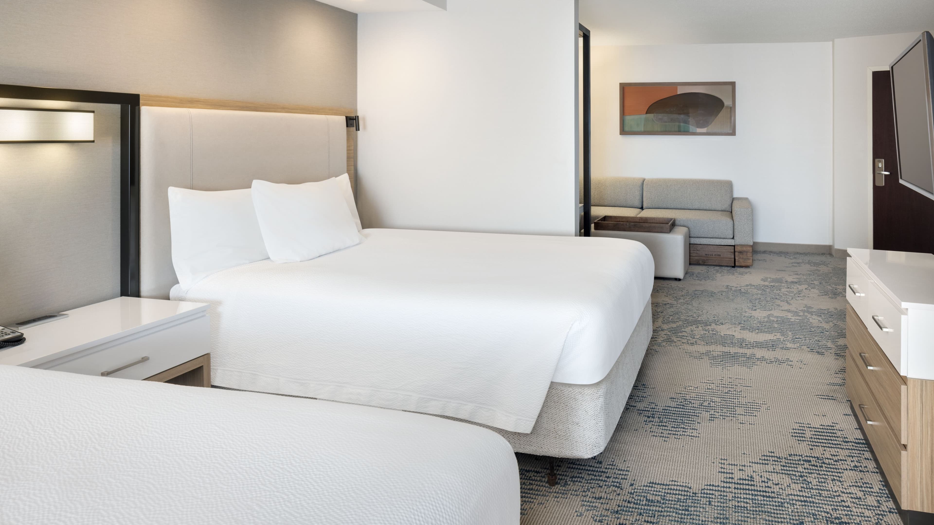 SpringHill Suites Midland - Image 4