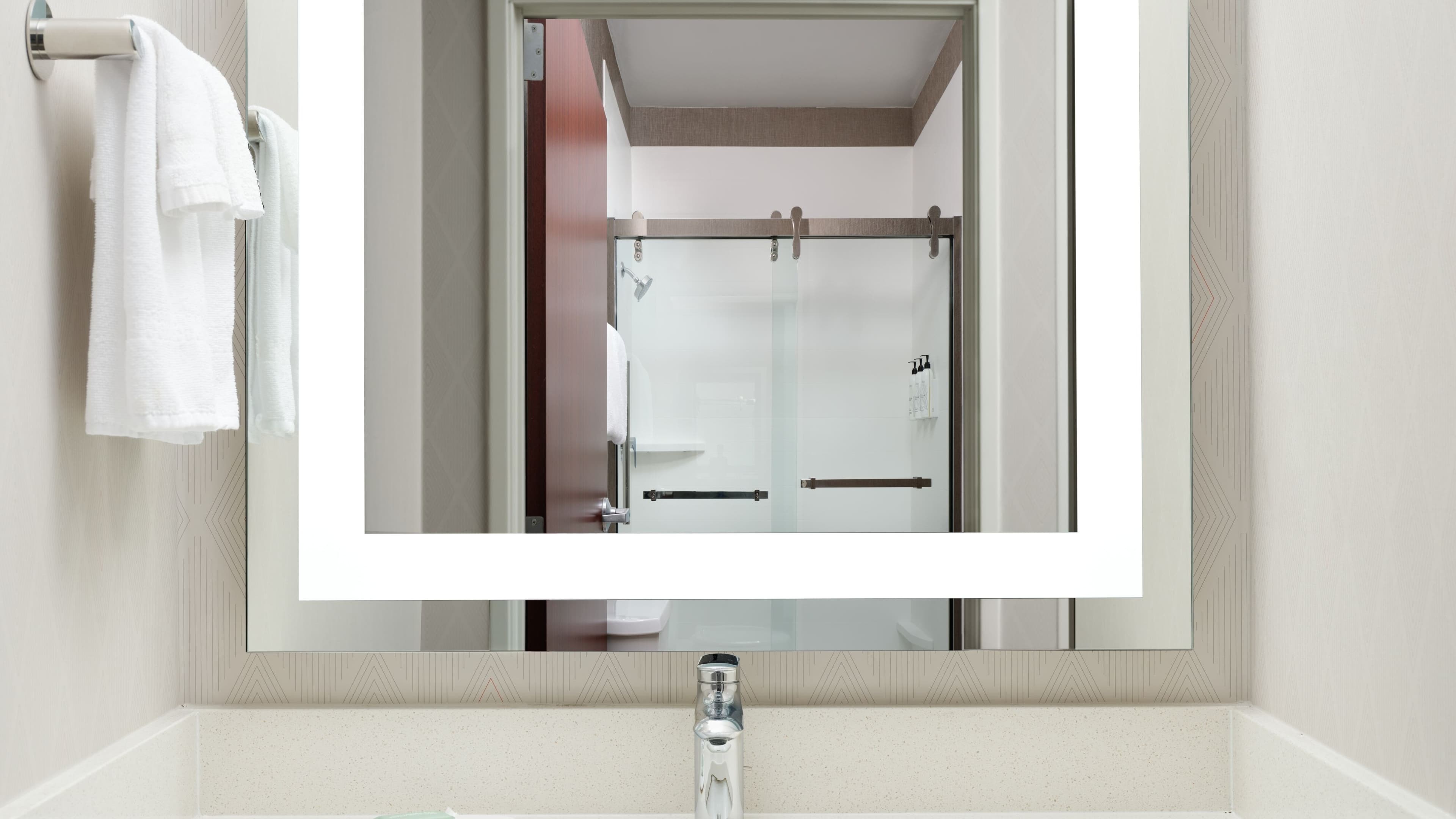 SpringHill Suites Kansas City Overland Park — 10