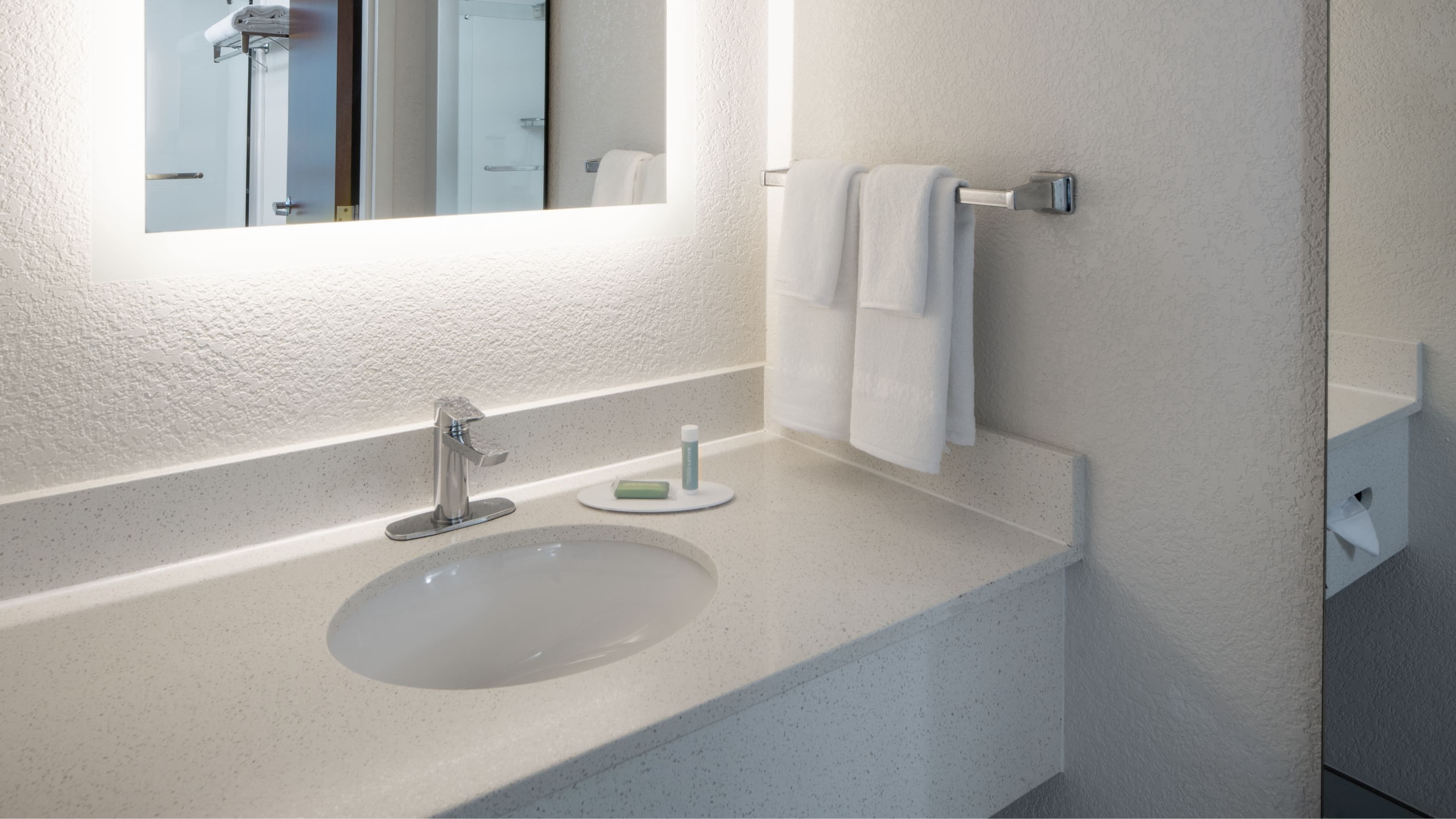 SpringHill Suites Orlando Convention Center/International Drive Area — 8