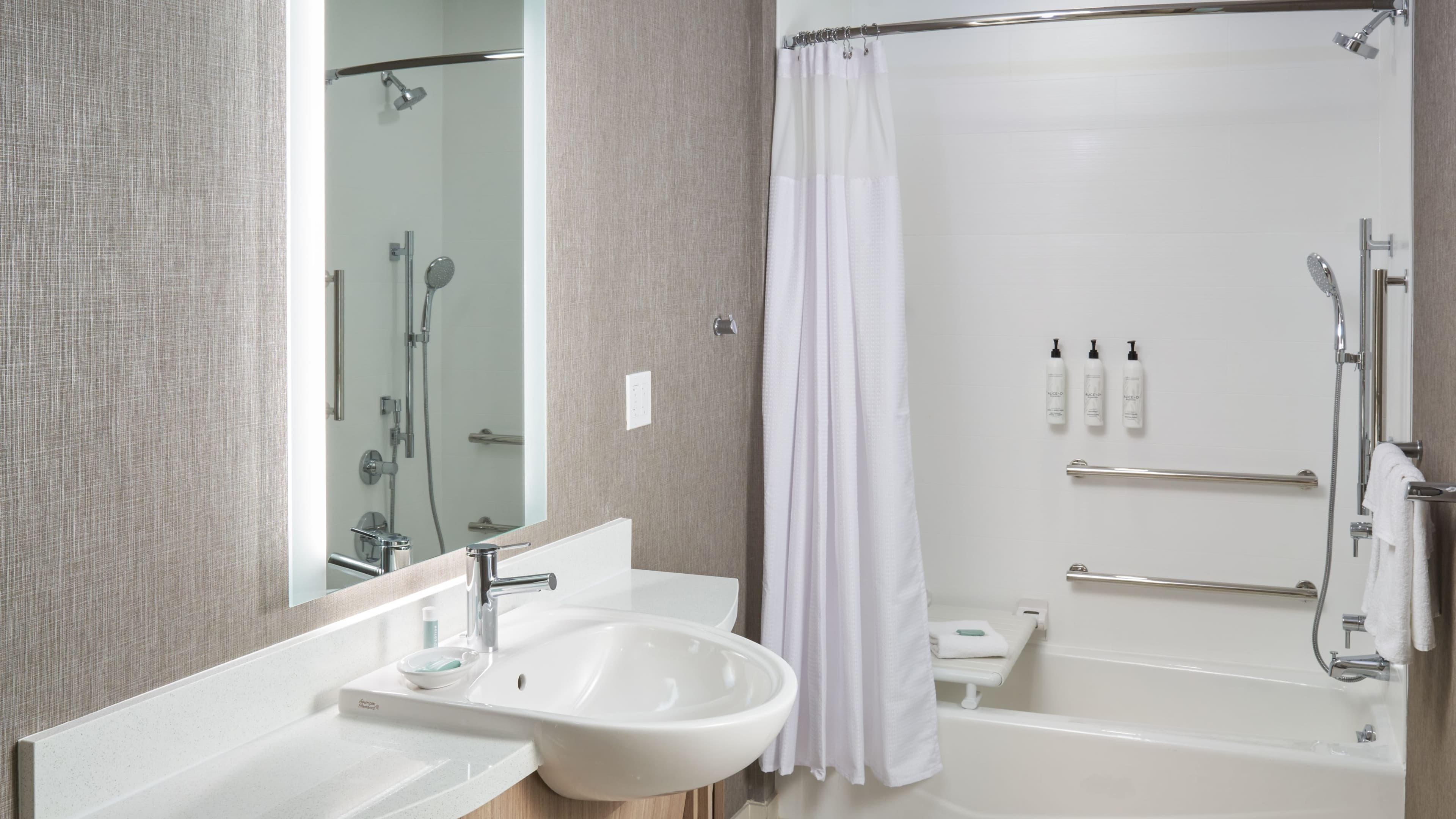 King Suite - Image 8