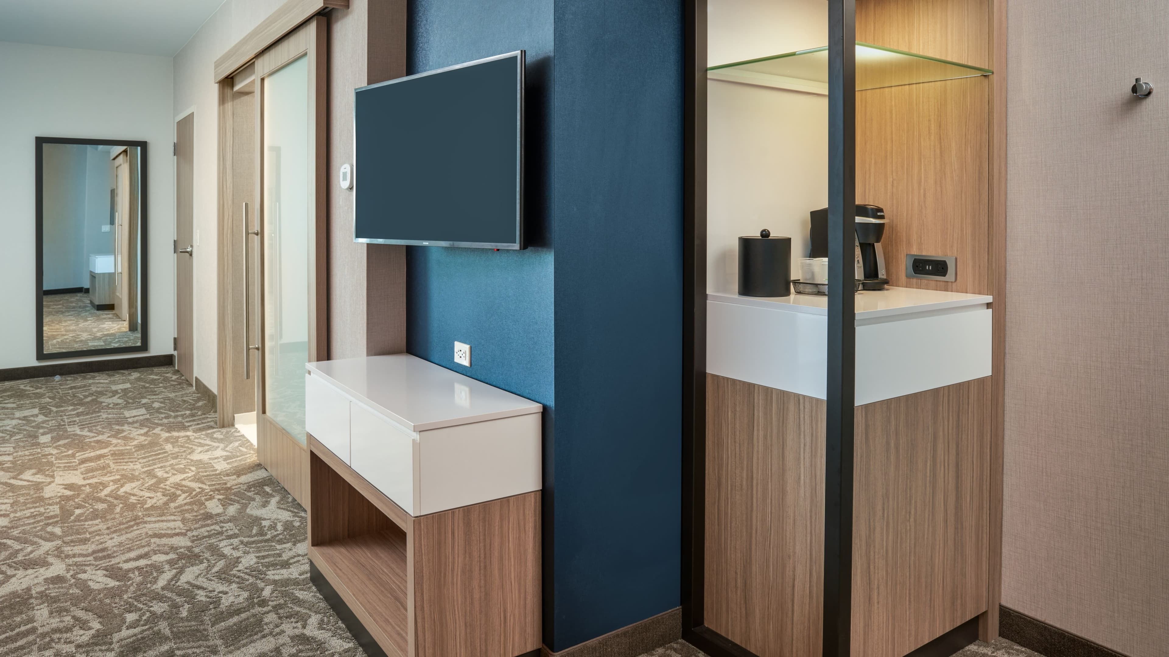 King Suite - Image 3