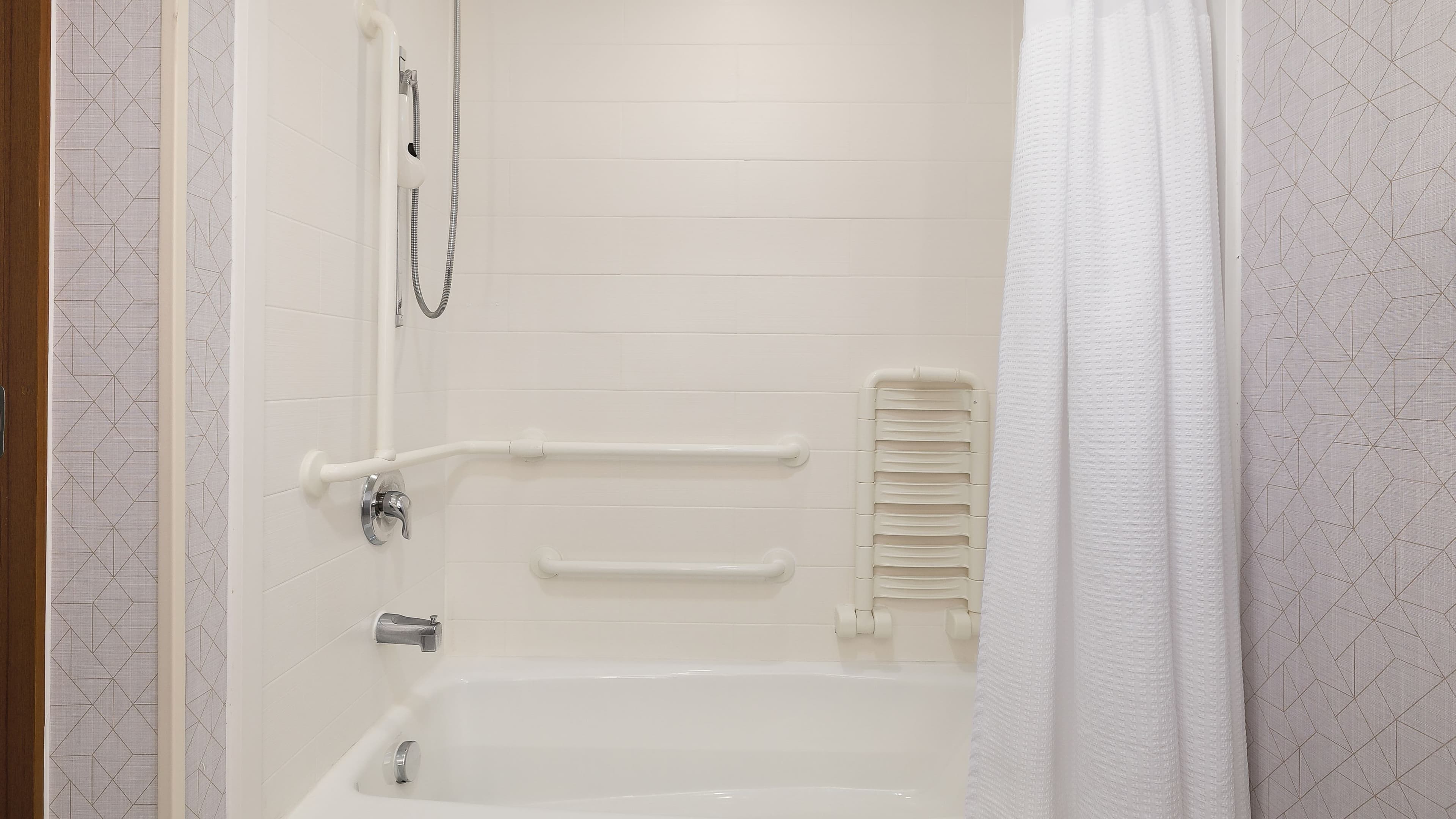 King Suite - Image 8