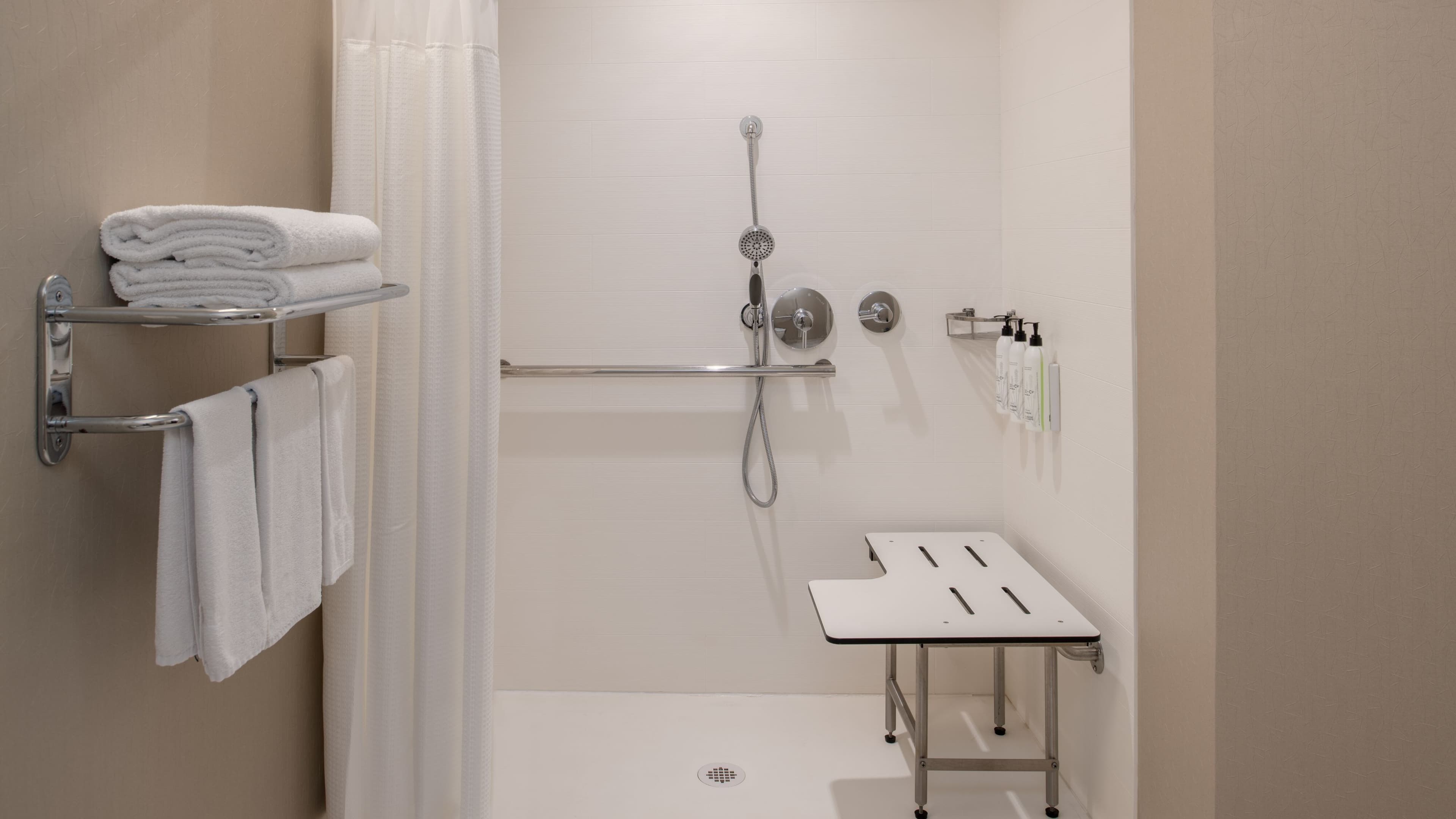 Suite - Image 10