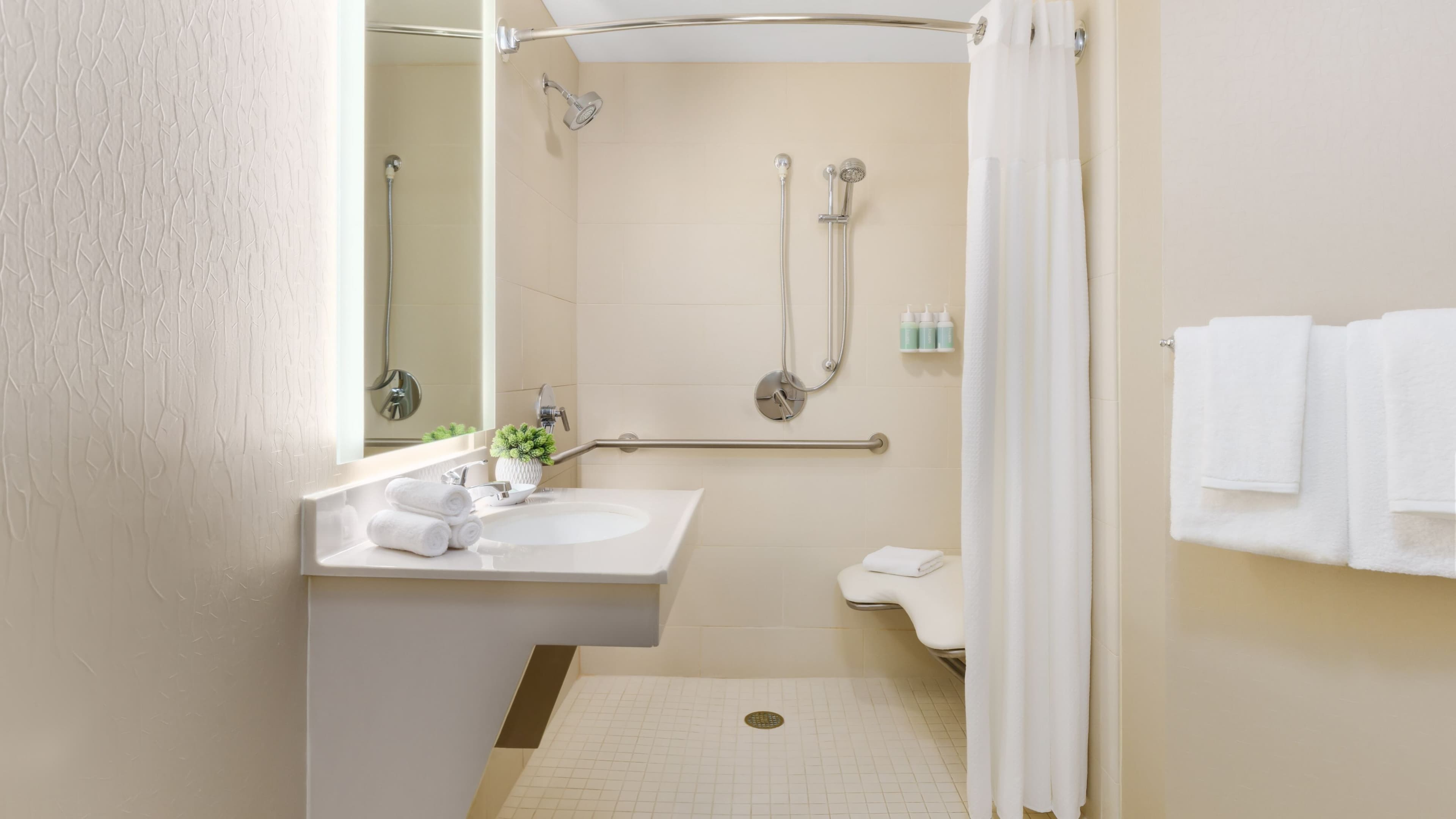 SpringHill Suites Manchester-Boston Regional Airport — 16