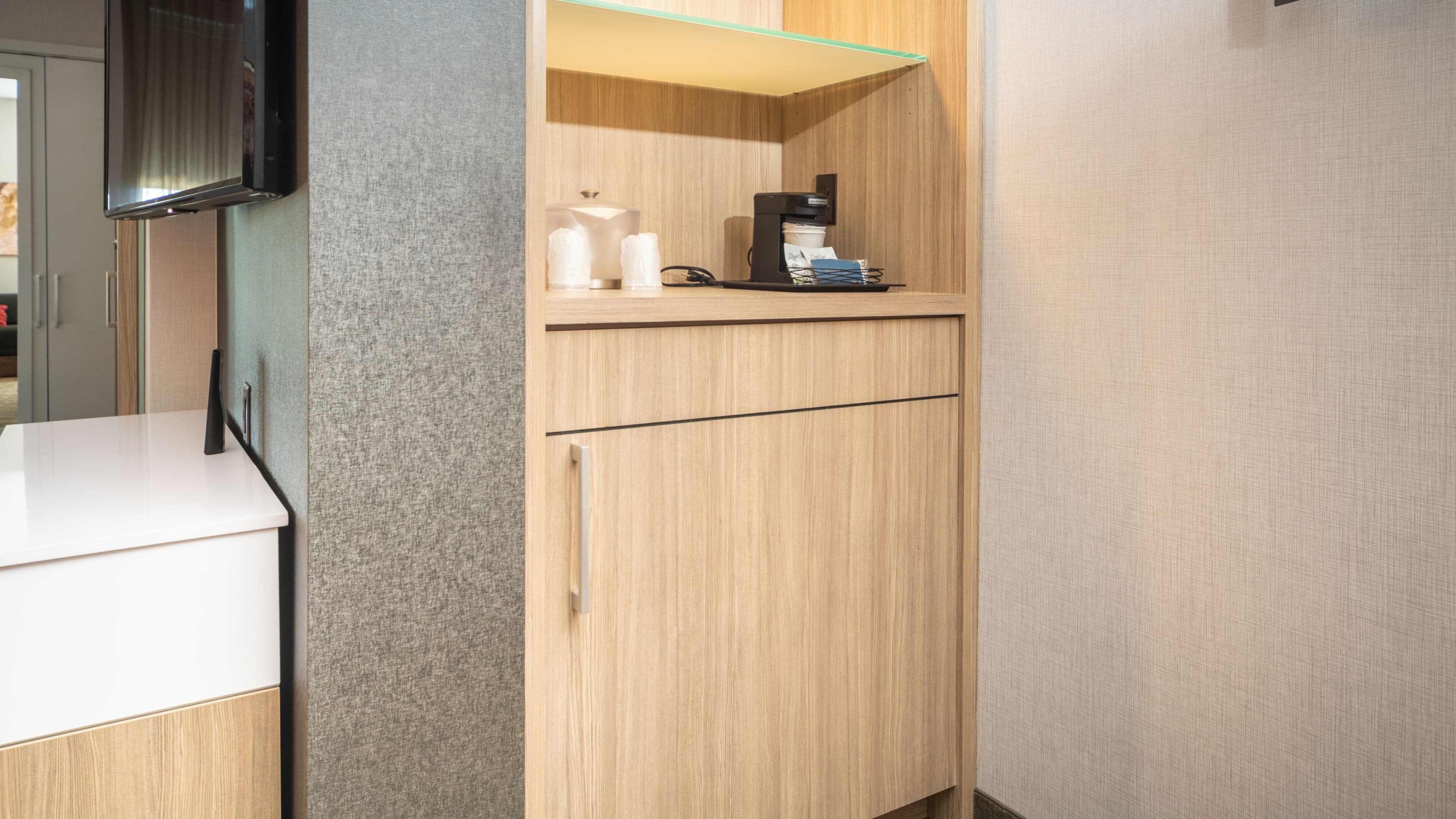 Suite - Image 8