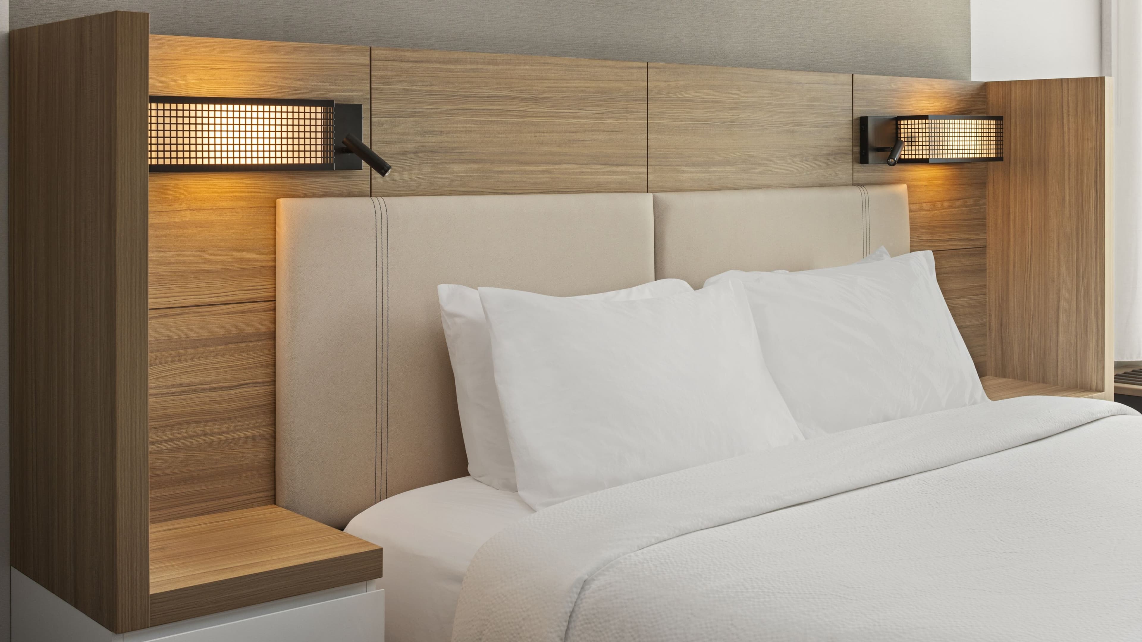 SpringHill Suites Bettendorf - Image 5