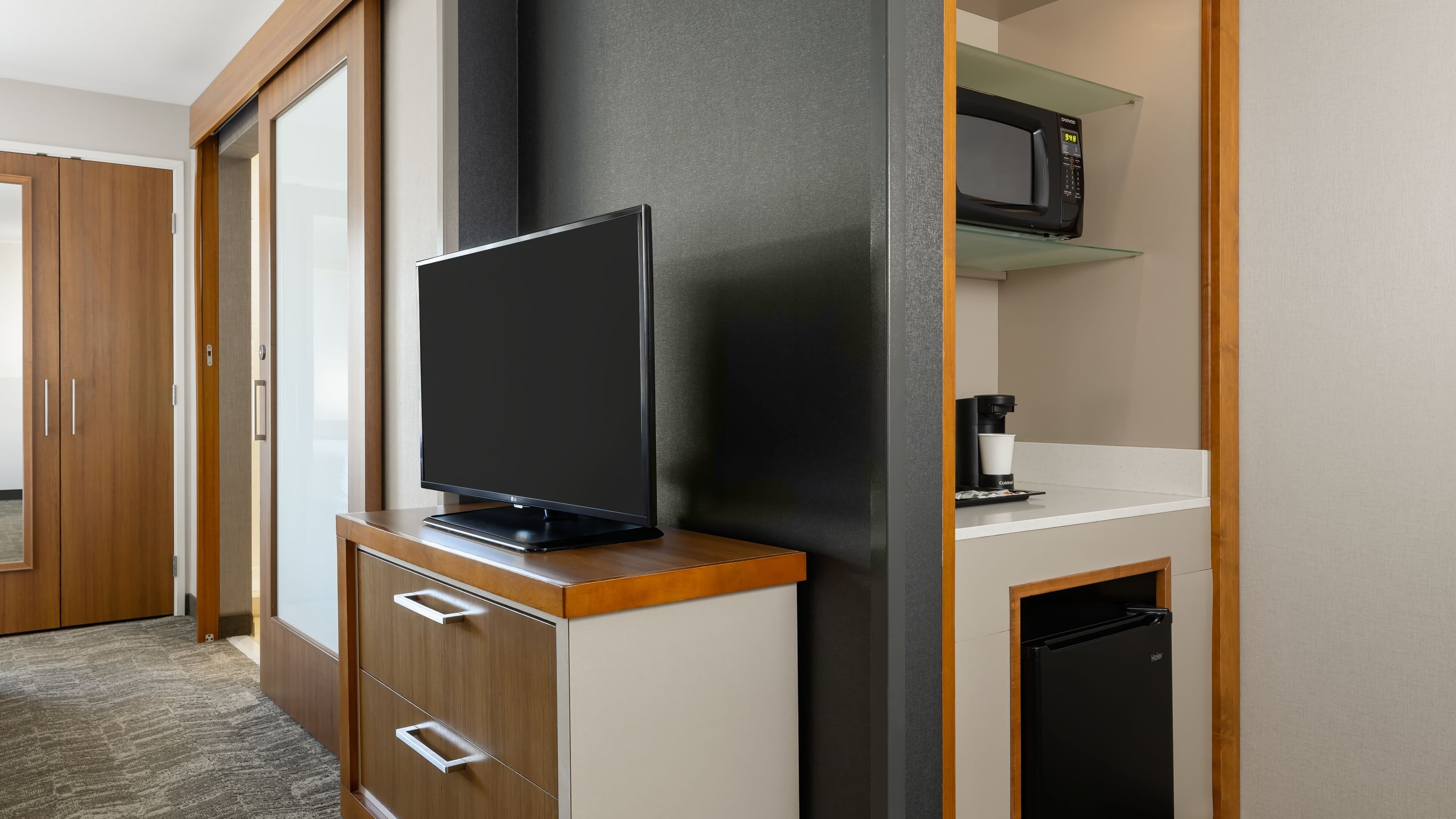 Suite - Image 3