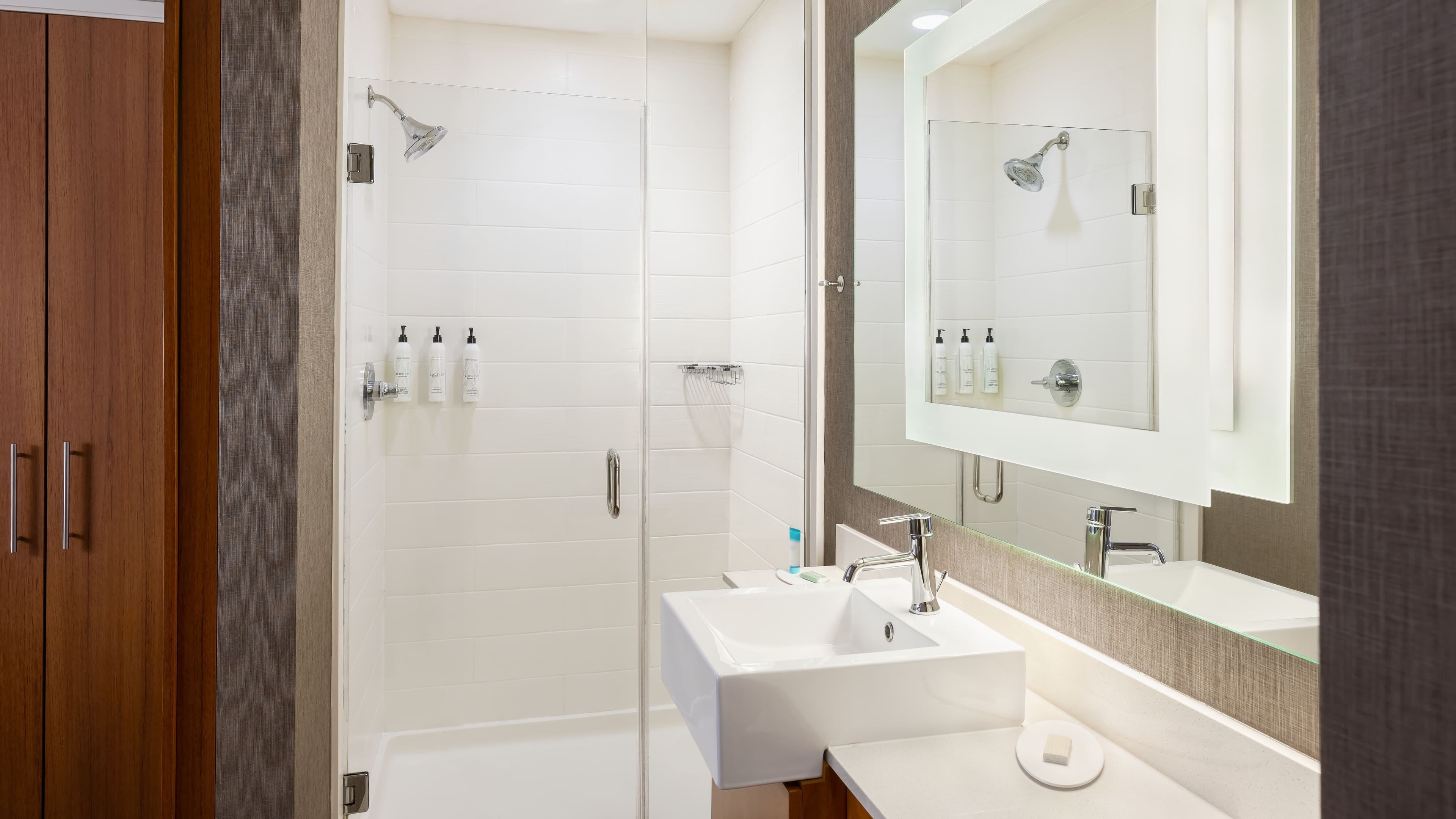 Suite - Image 4
