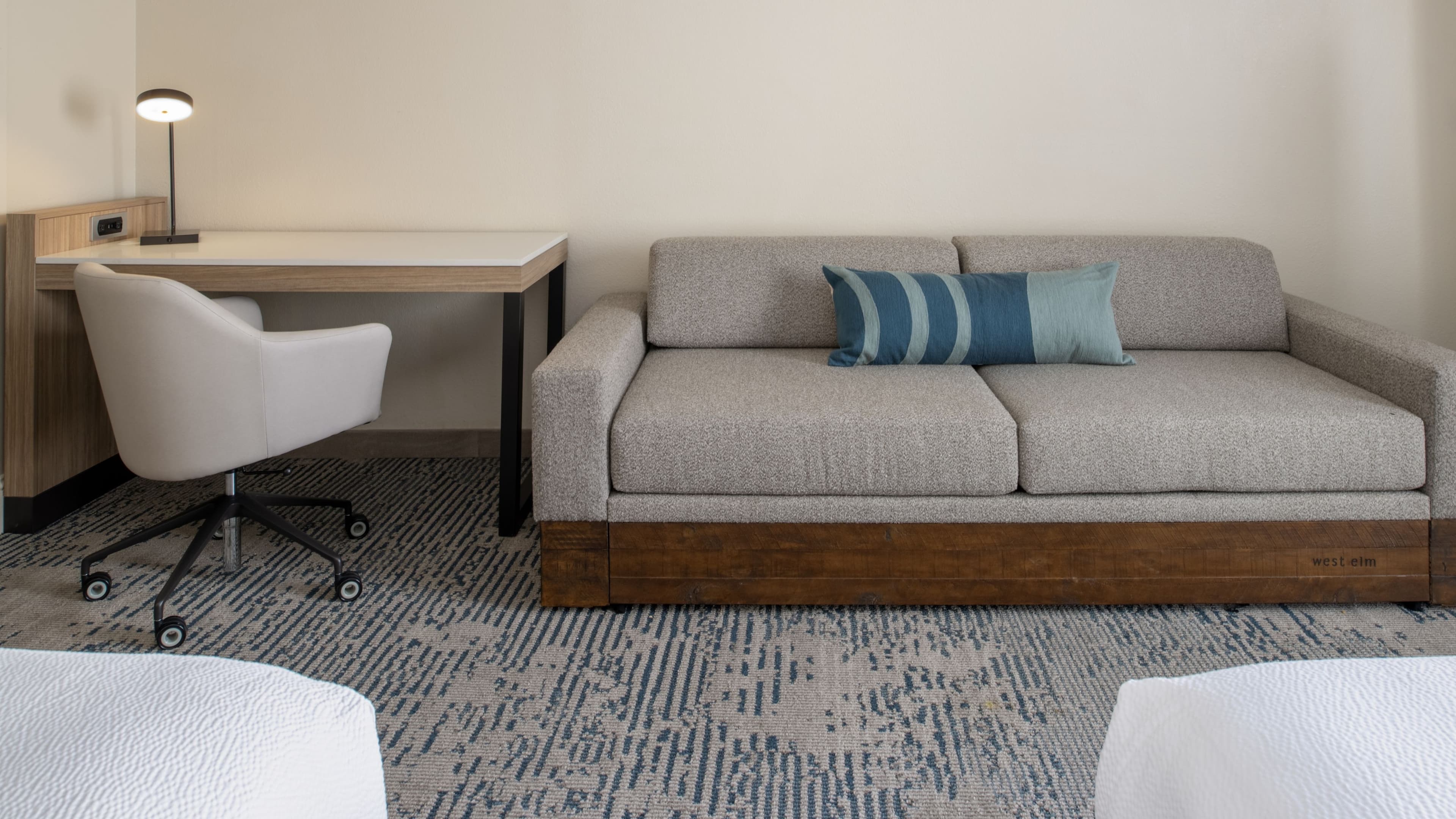 SpringHill Suites New Orleans Warehouse Arts District — 24