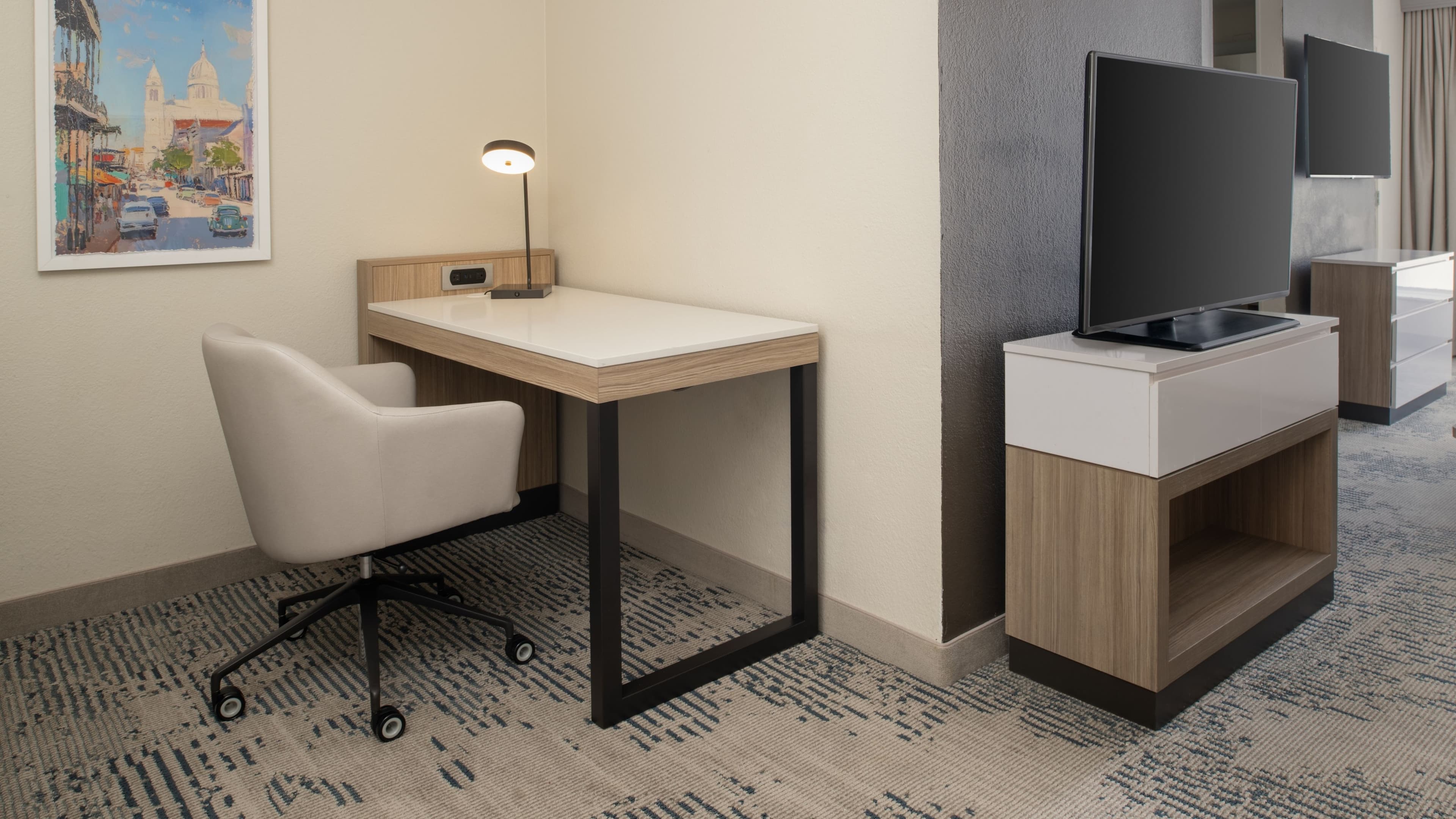 King Suite - Image 9