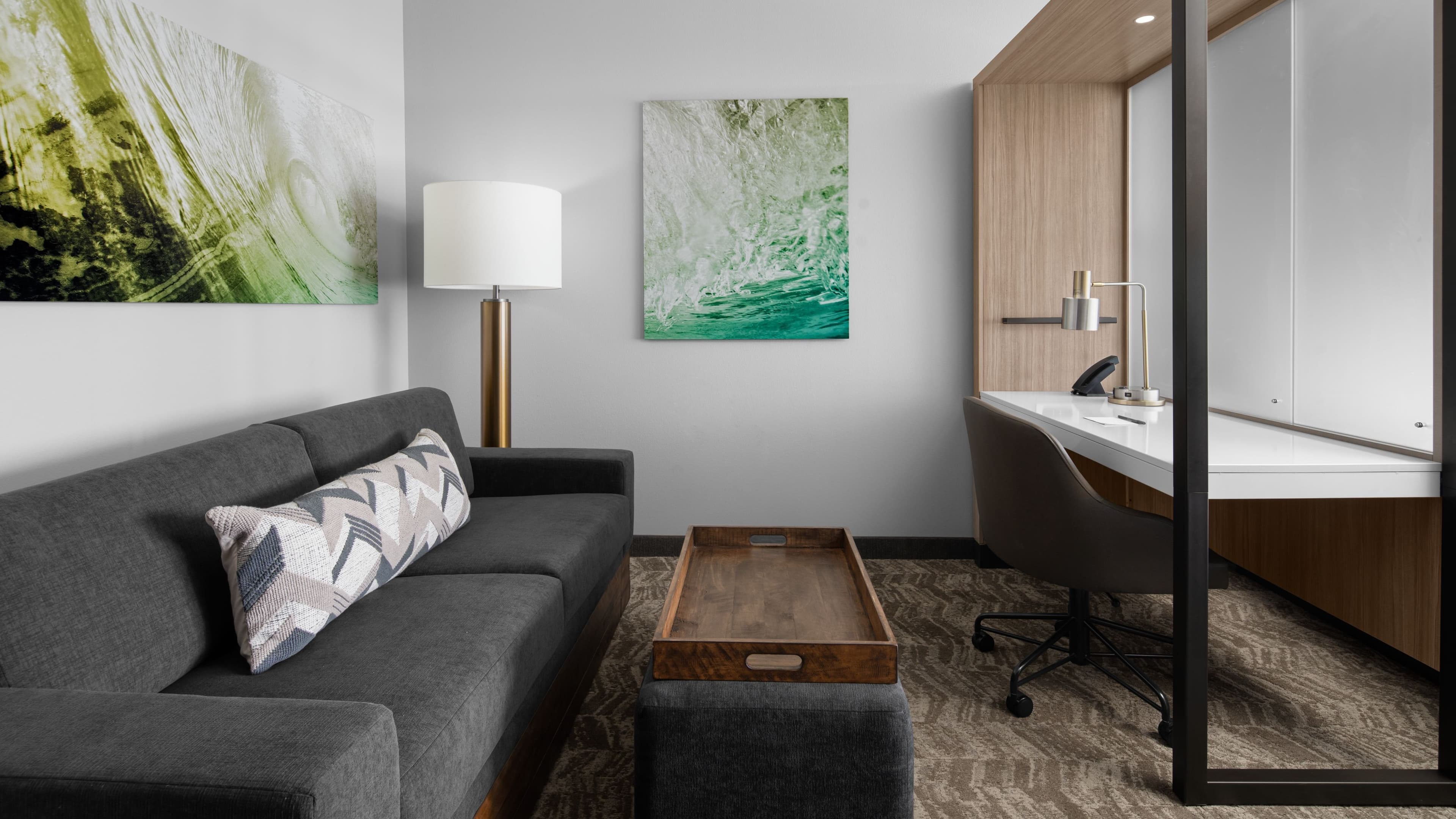 Suite - Image 2