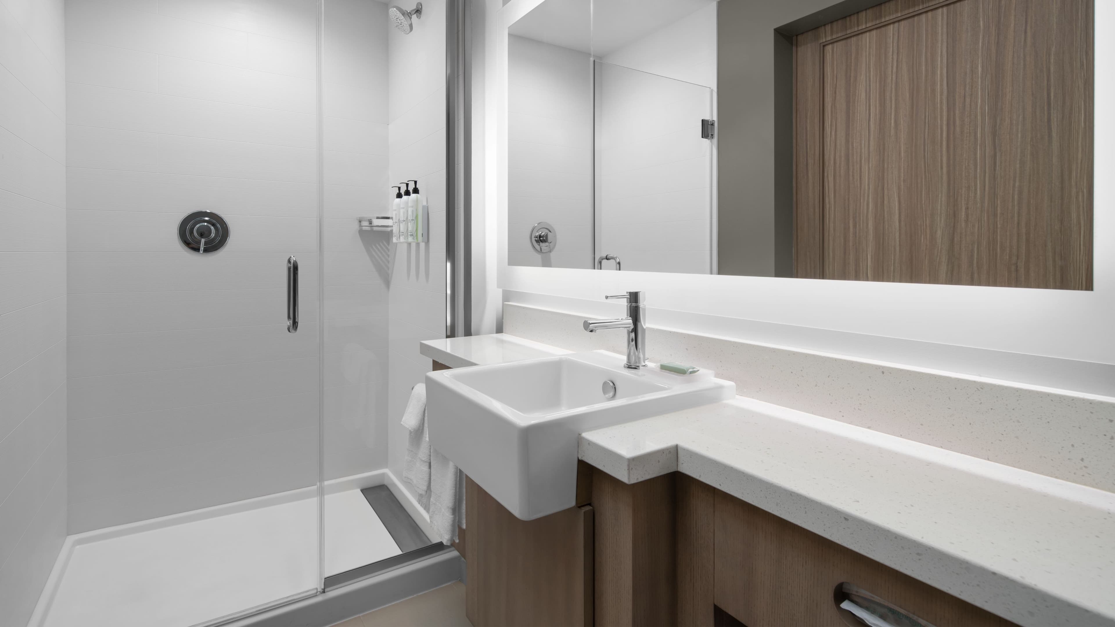 Suite - Image 7