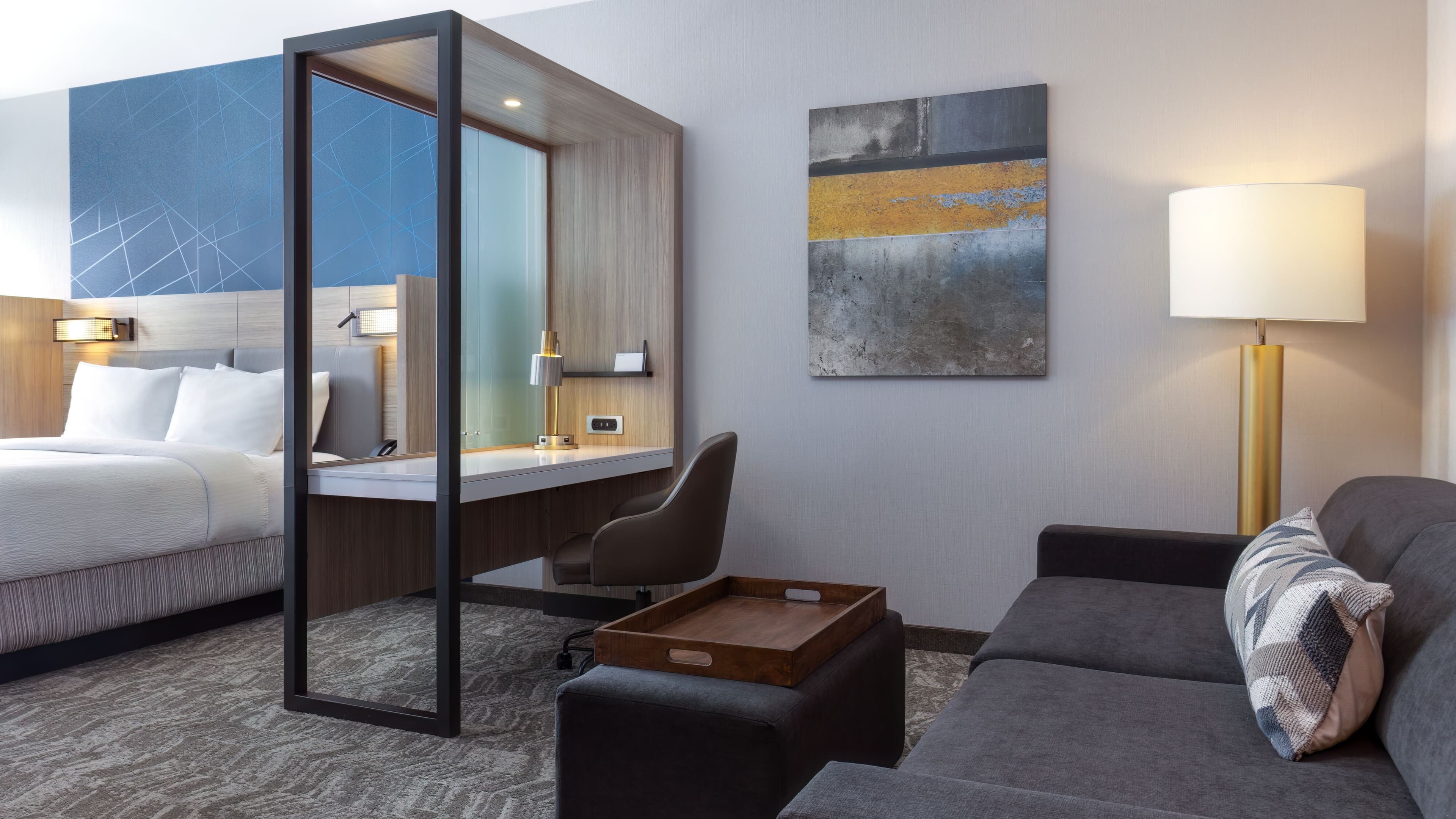 Suite - Image 2