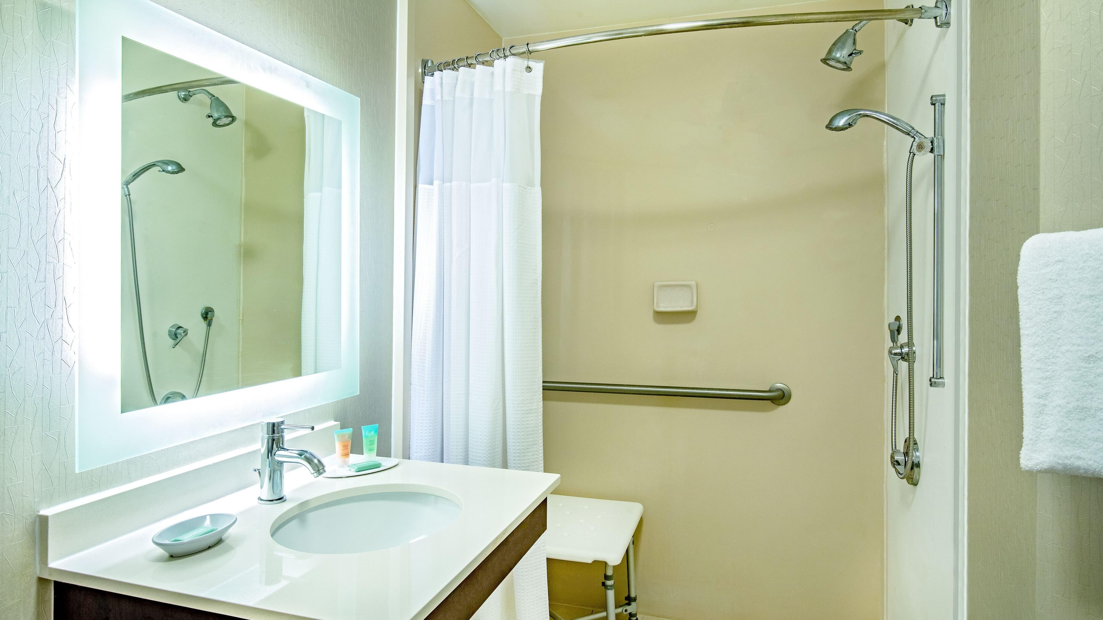 SpringHill Suites Norfolk Virginia Beach — 12