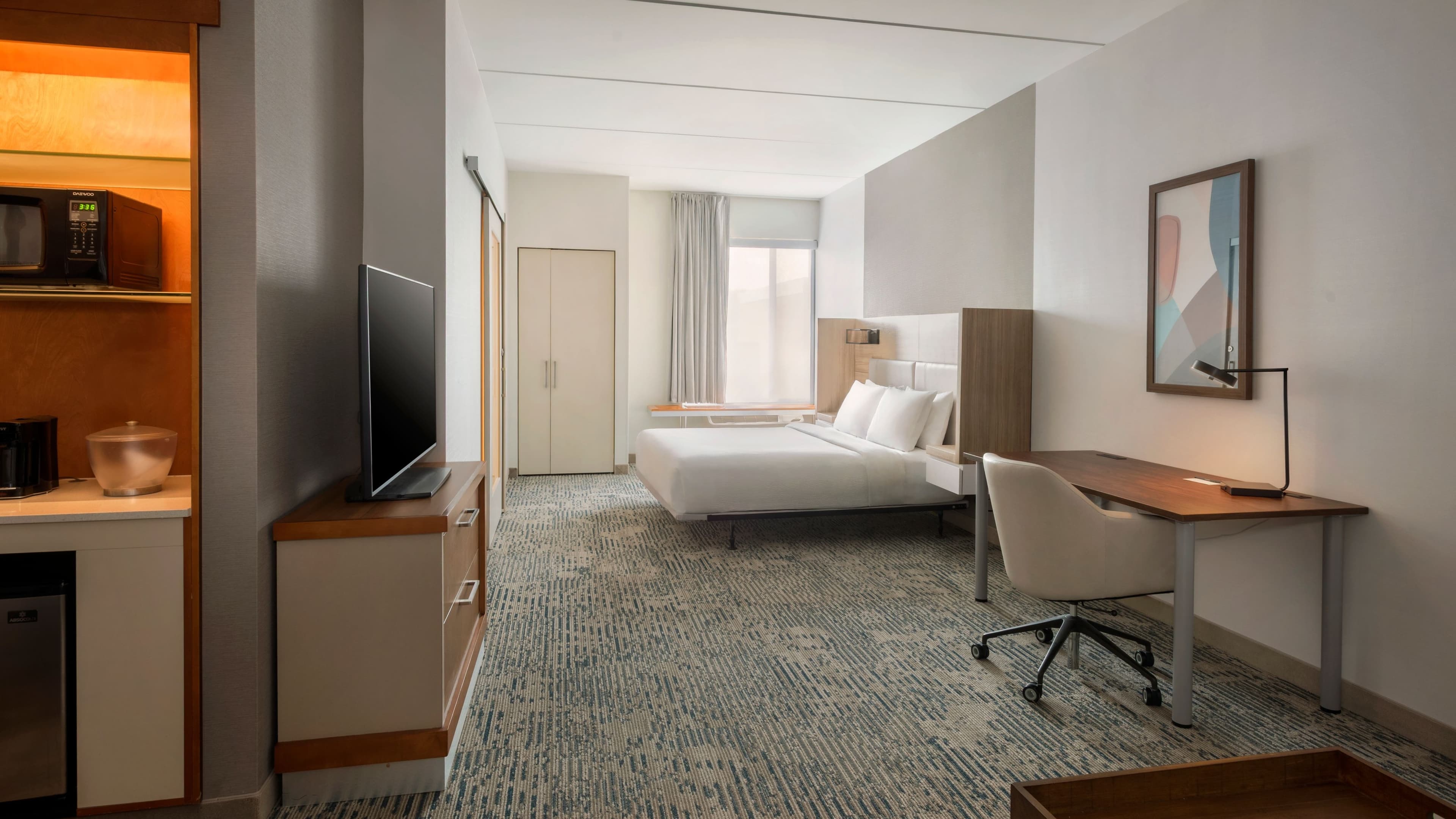 Suite - Image 4