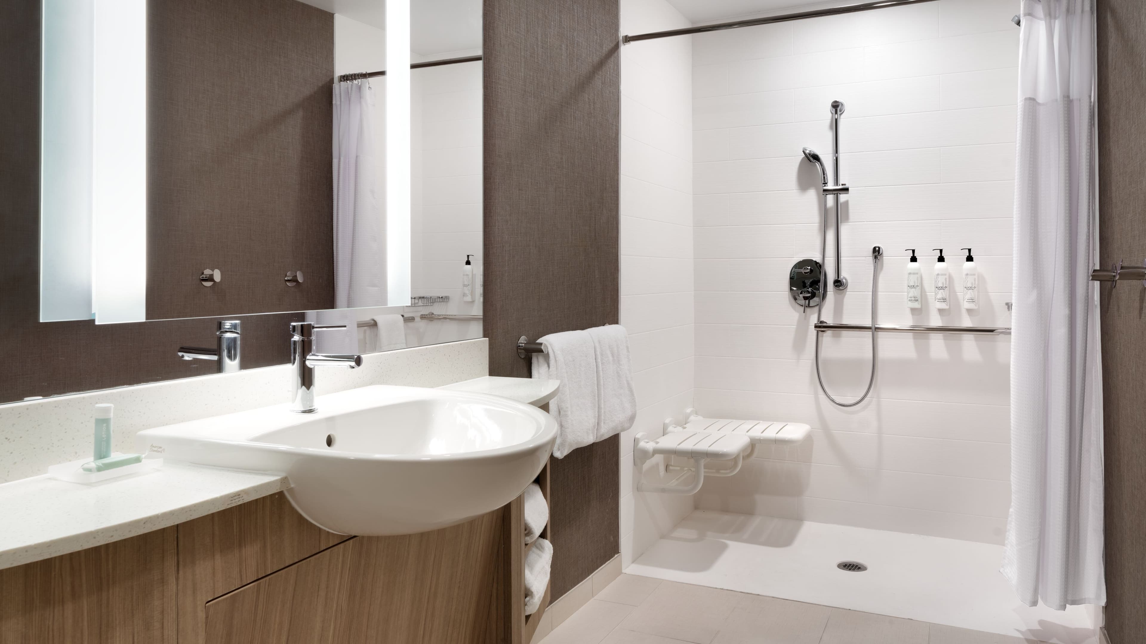Suite - Image 9