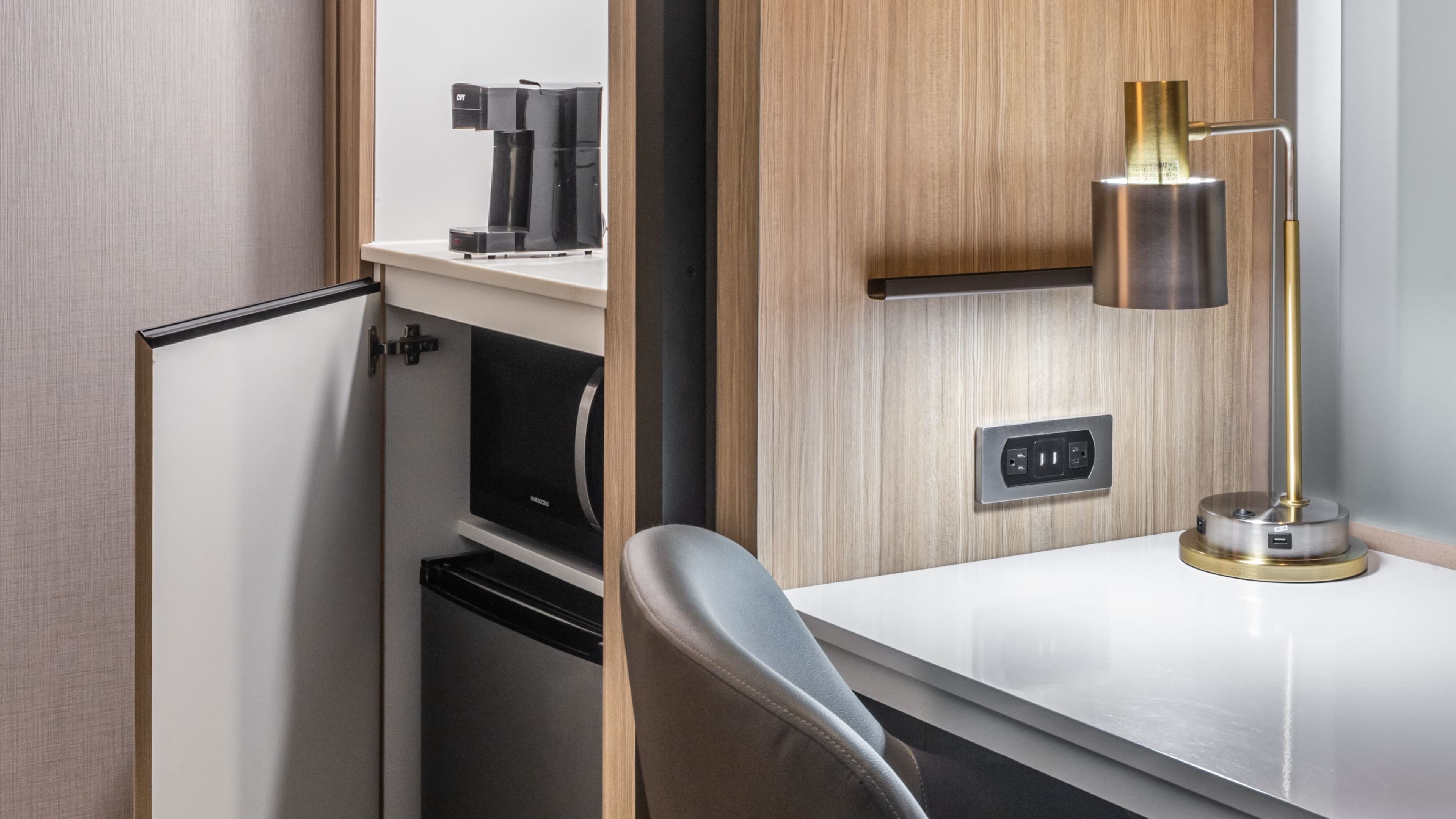 Suite - Image 6