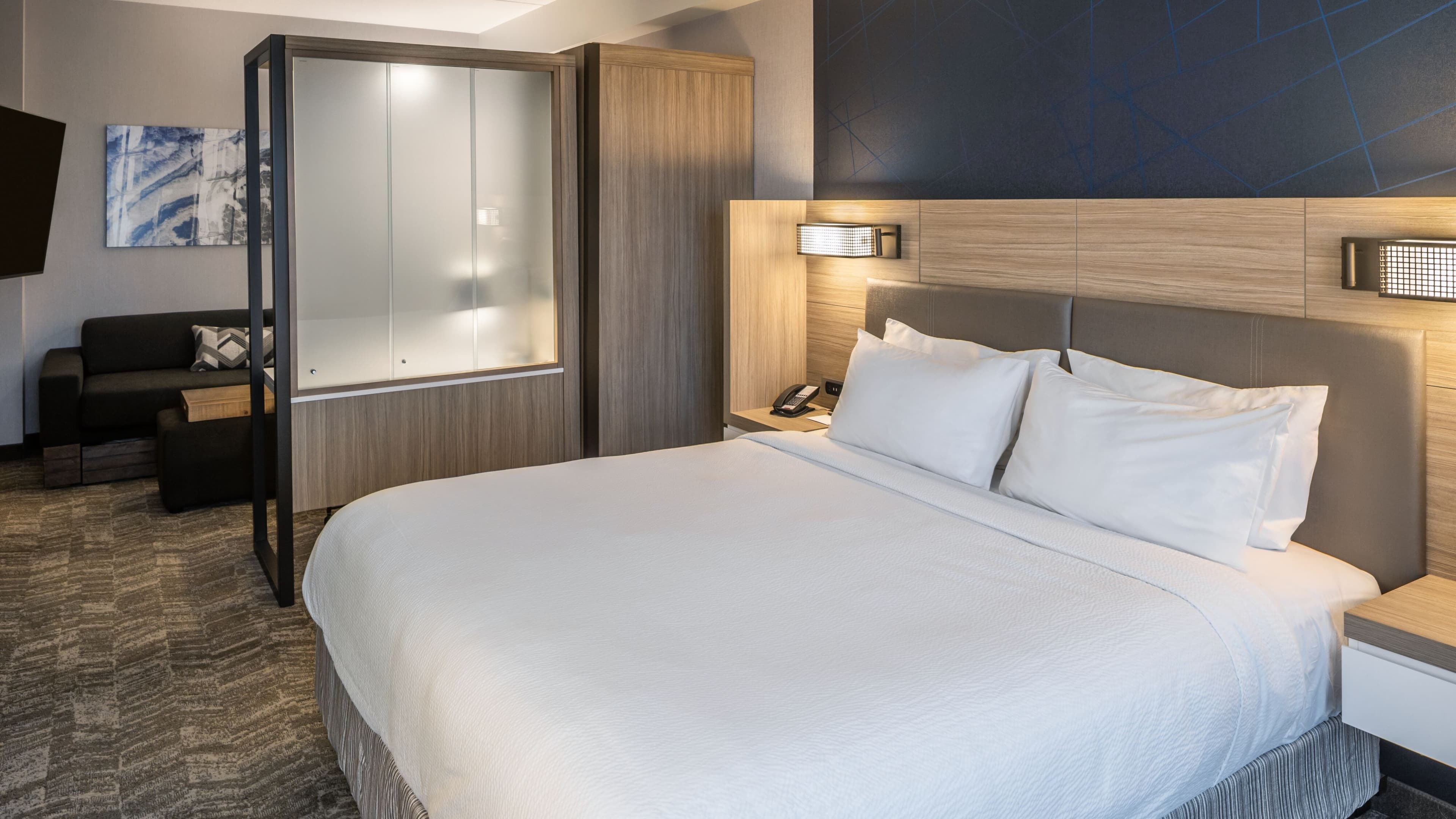 SpringHill Suites Canfield - Image 2