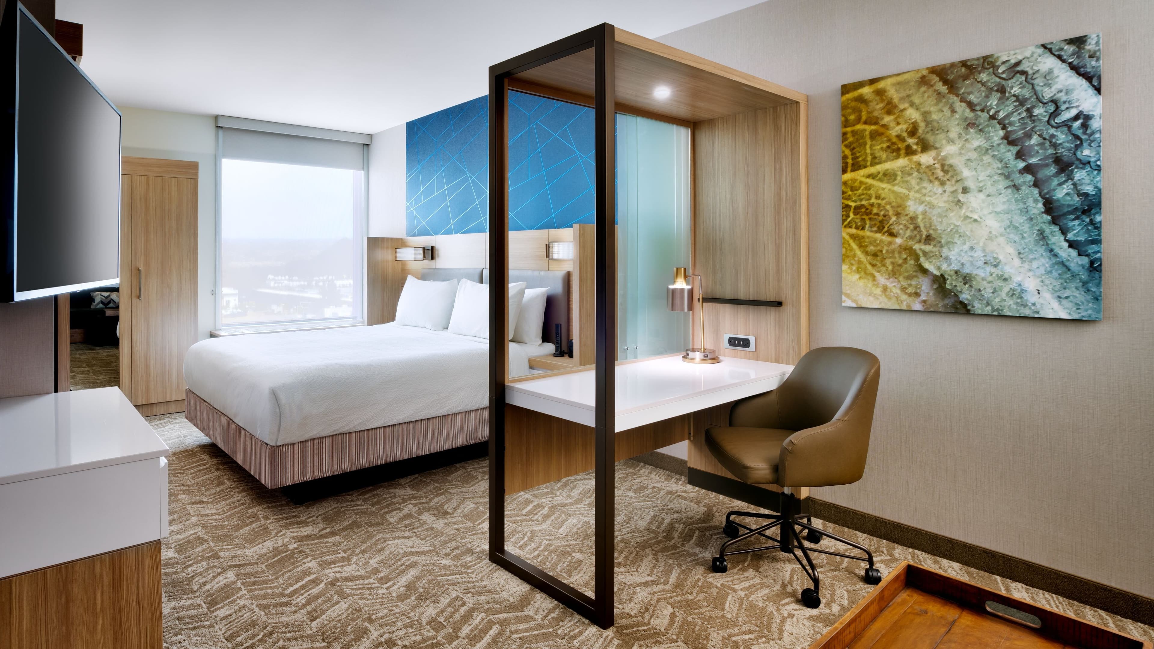 SpringHill Suites Cottonwood - Image 5
