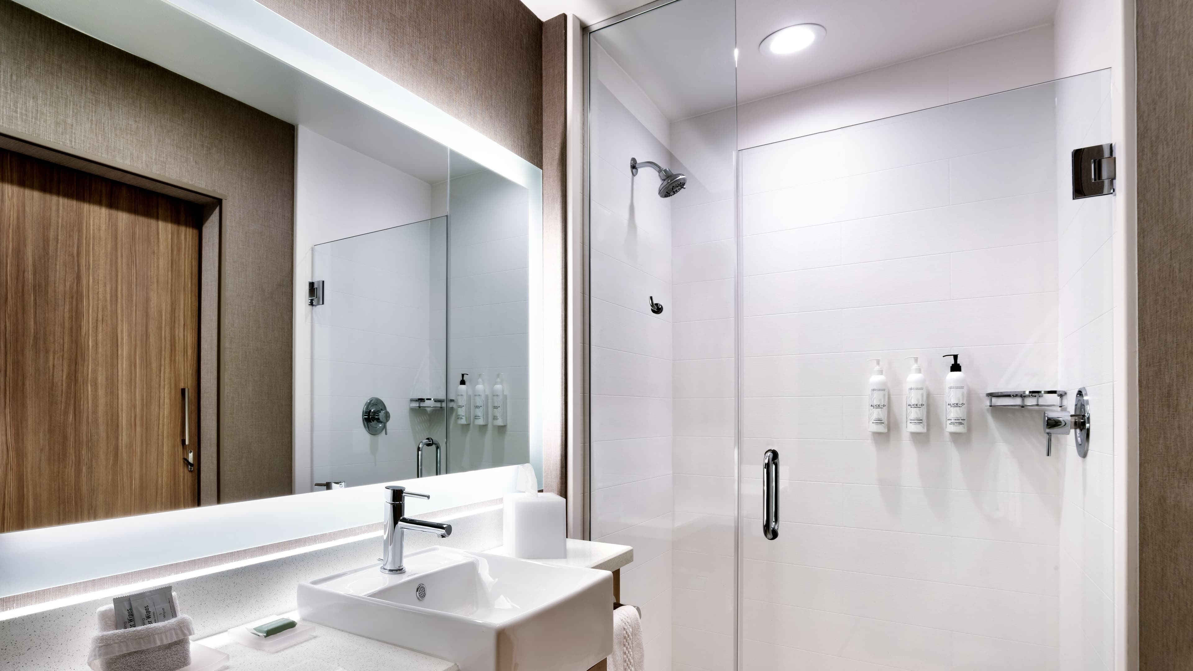 Studio Suite - Image 9