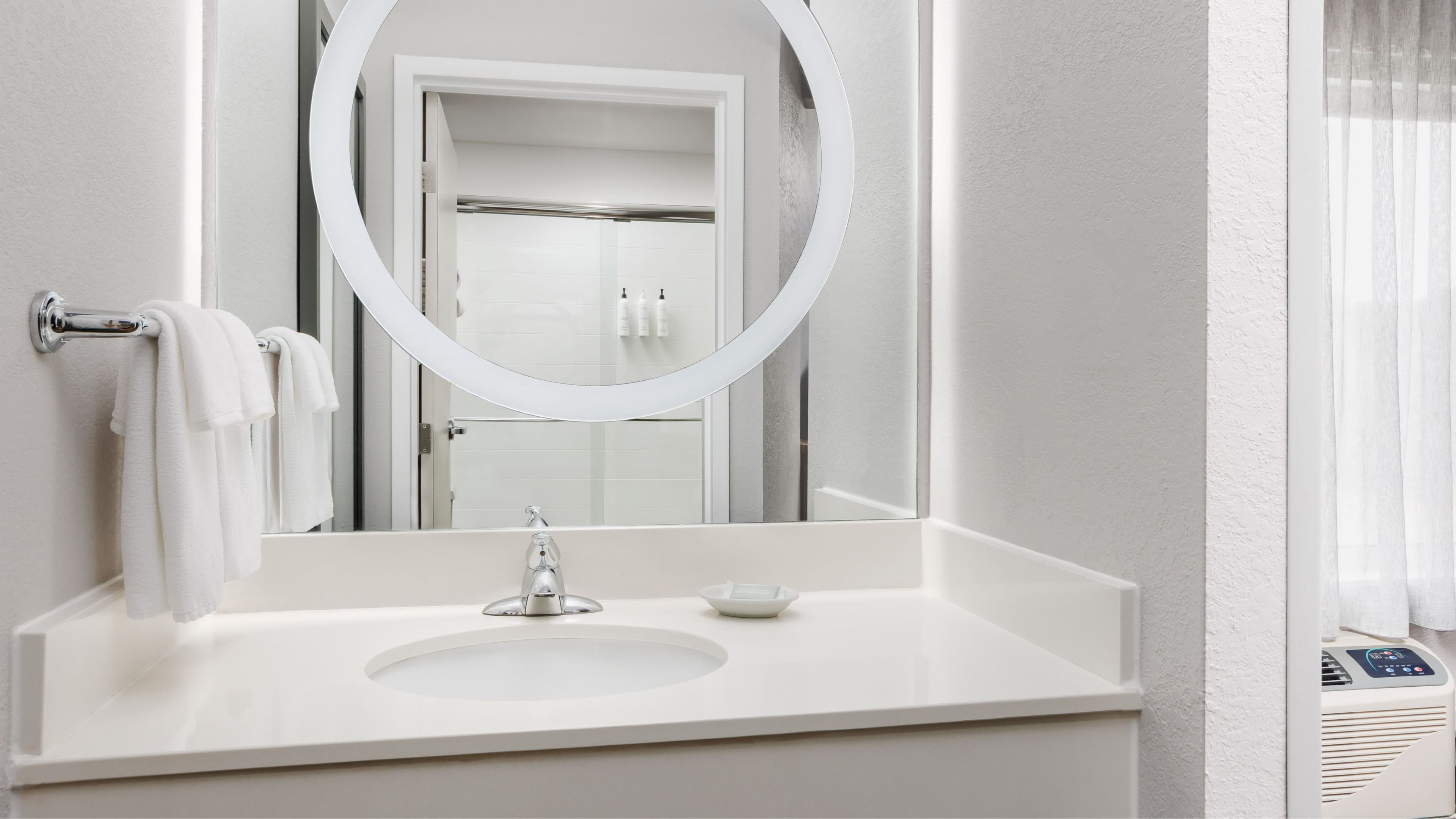 SpringHill Suites Providence West Warwick - Image 5