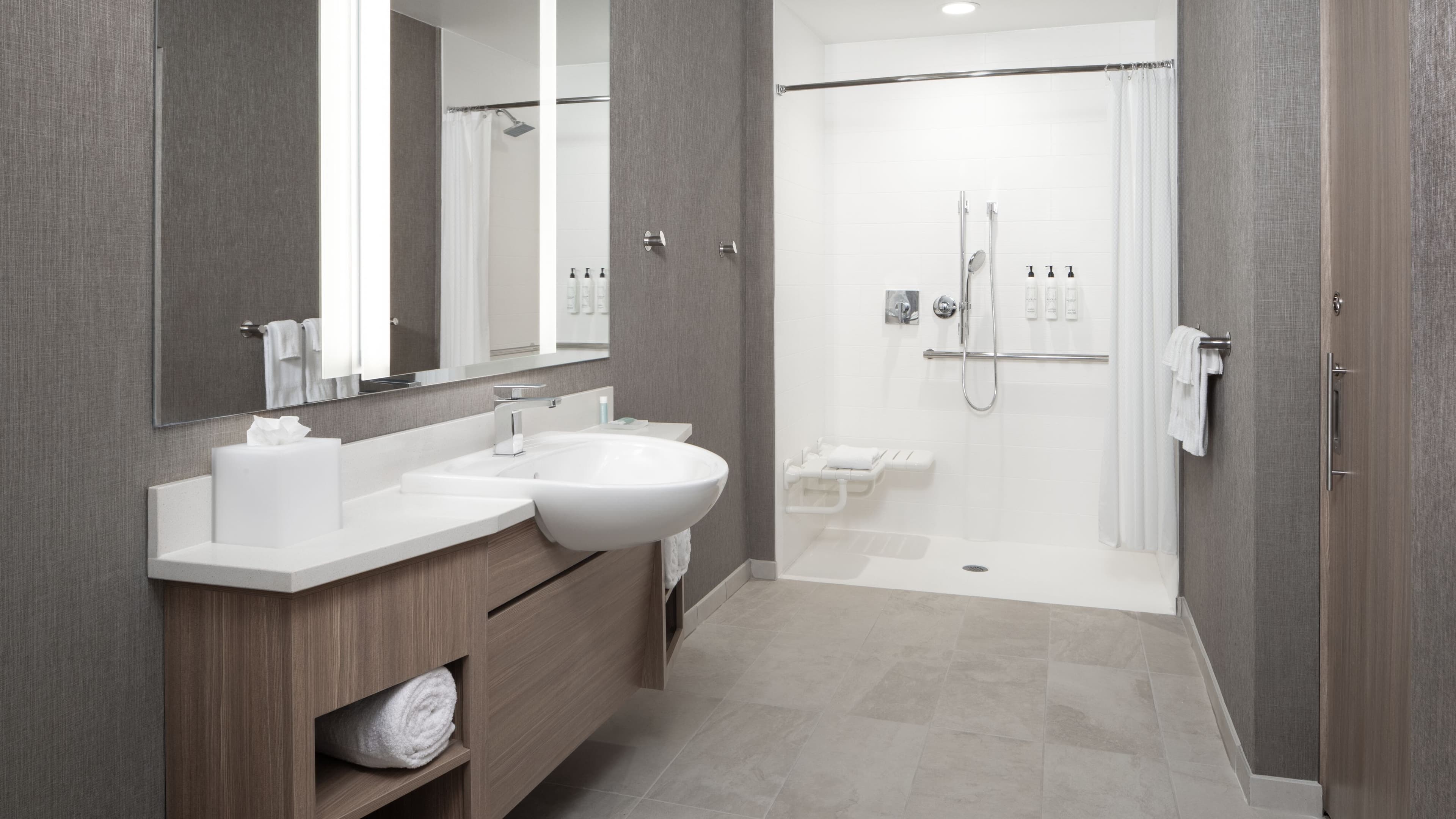 Holiday Inn Express & Suites Raleigh SW NC State — 28