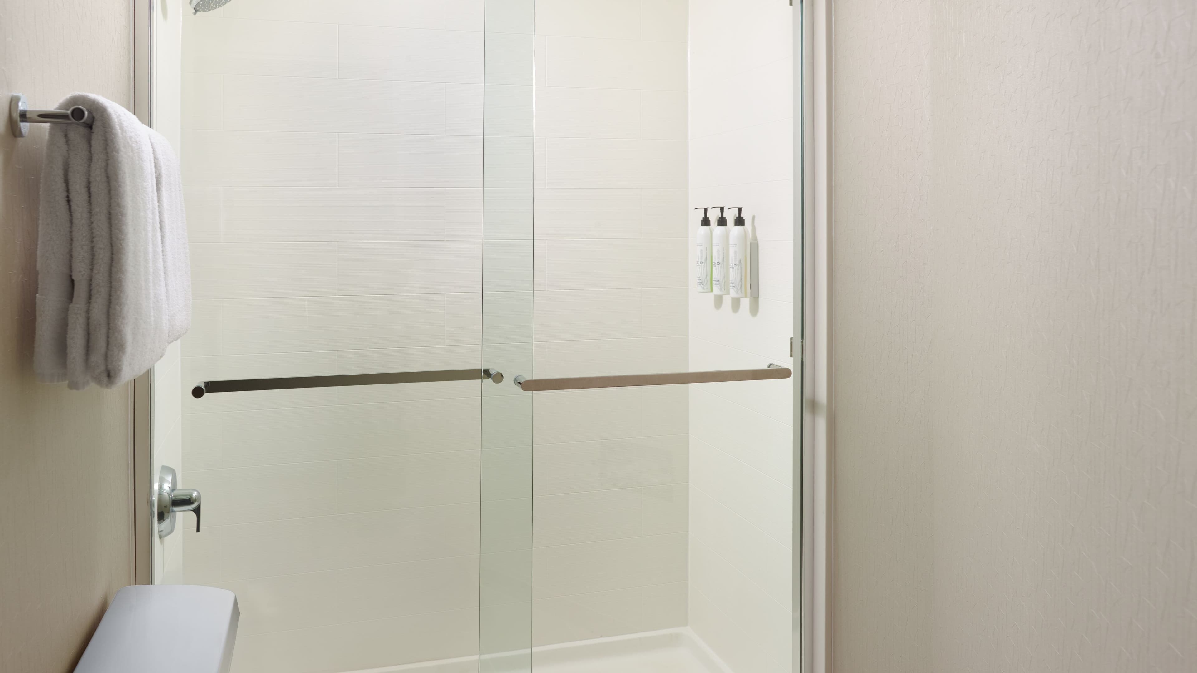 Two Double Studio Suite - Image 11