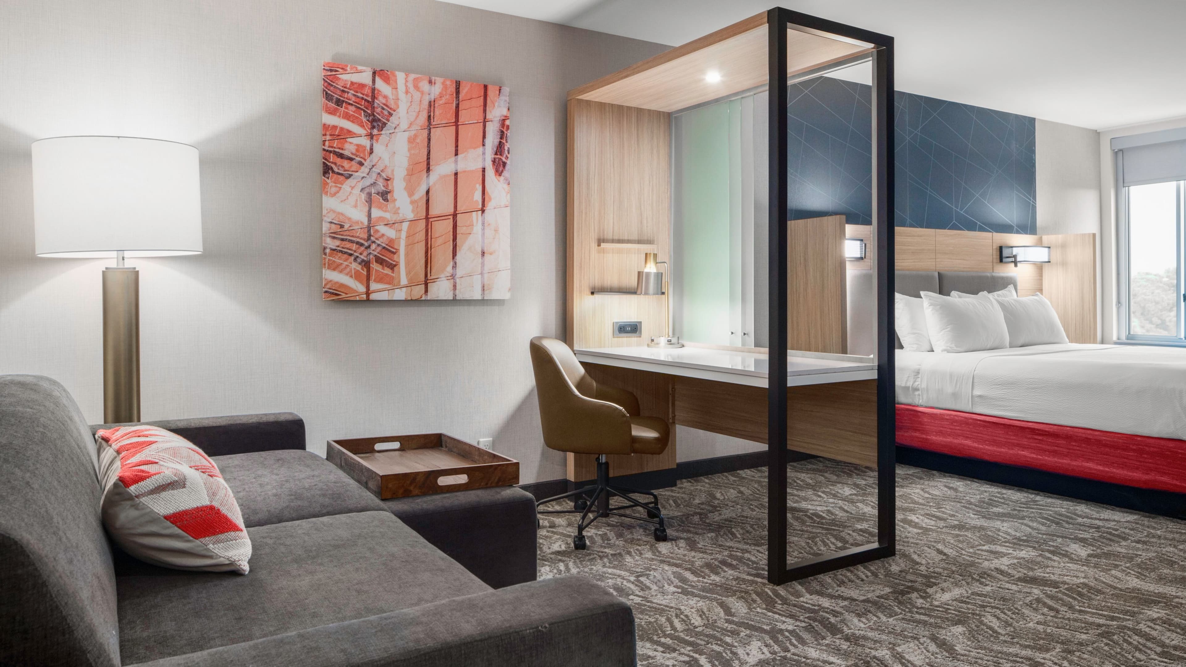 Suite - Image 2