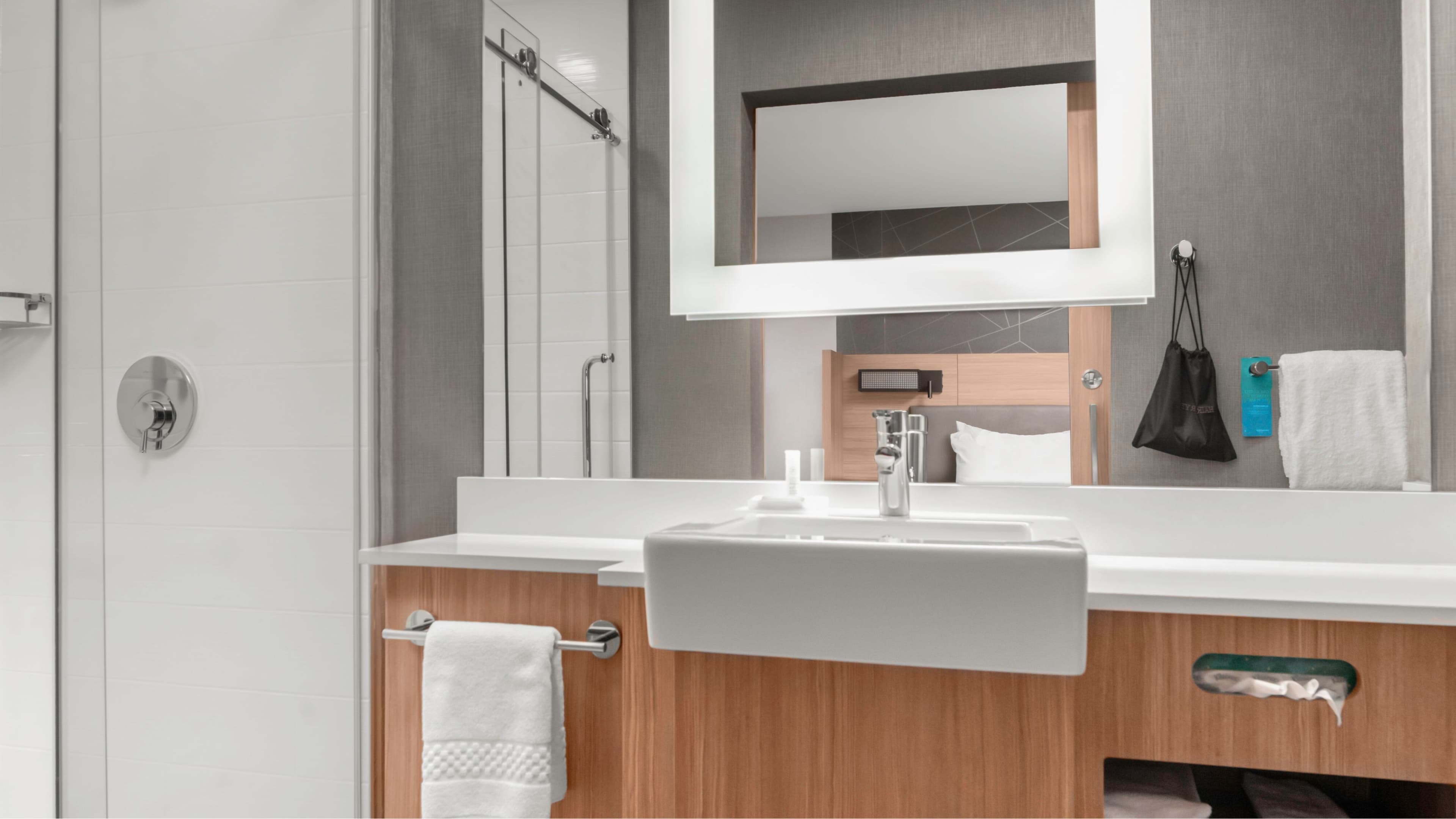 Suite - Image 5