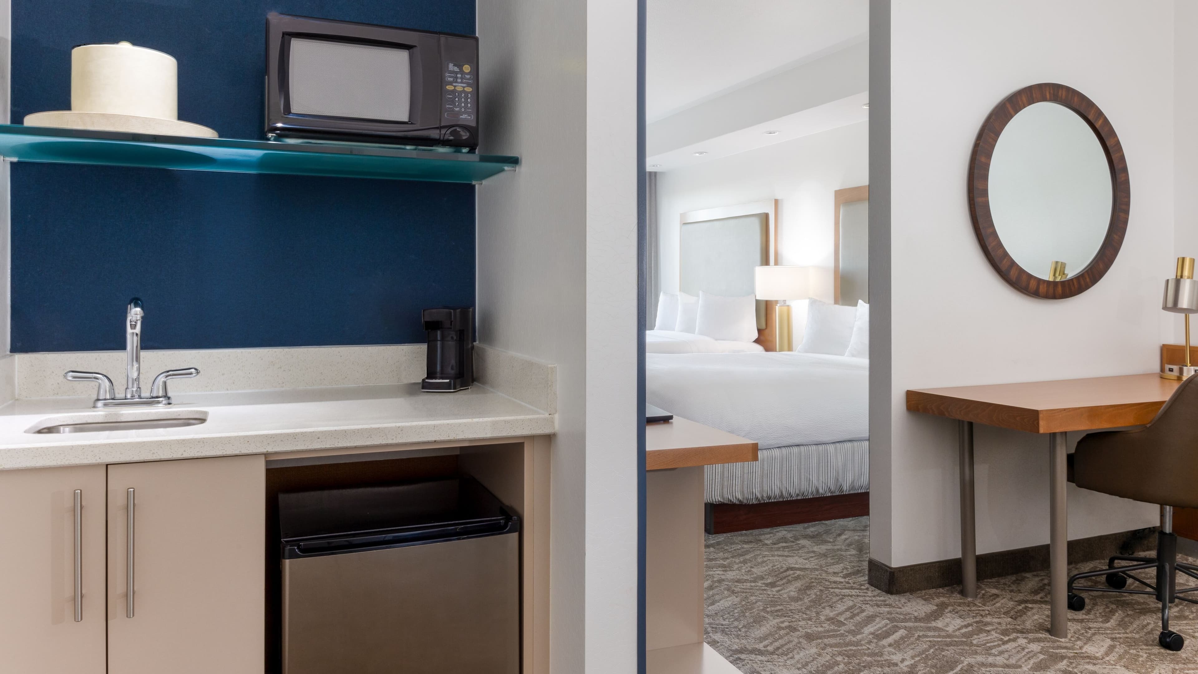 Studio Suite - Image 5