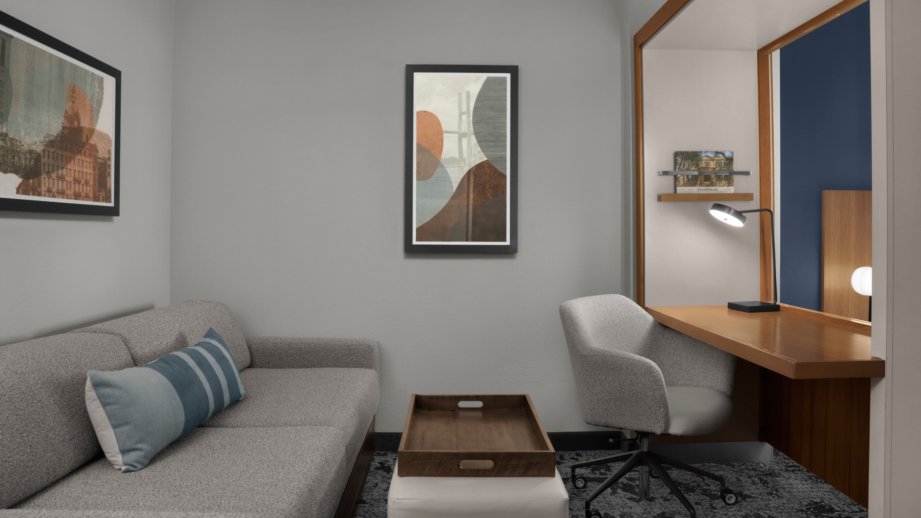 SpringHill Suites Savannah Downtown/Historic District - Image 3